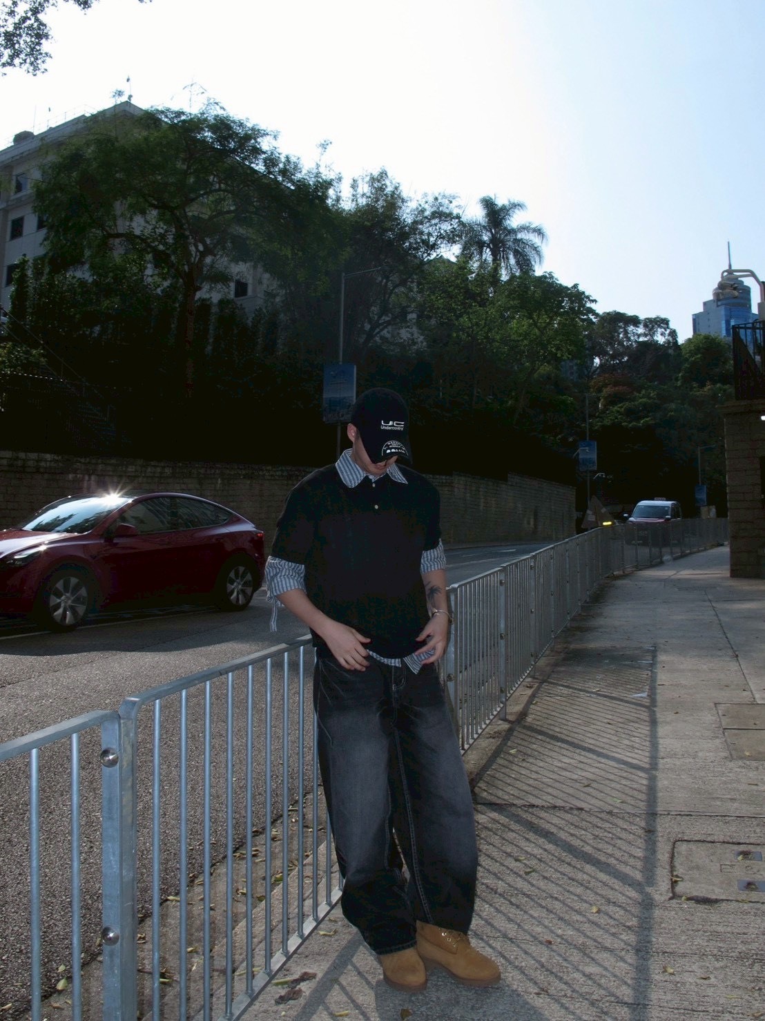 竹節紋寬鬆牛仔彎刀褲/黑色