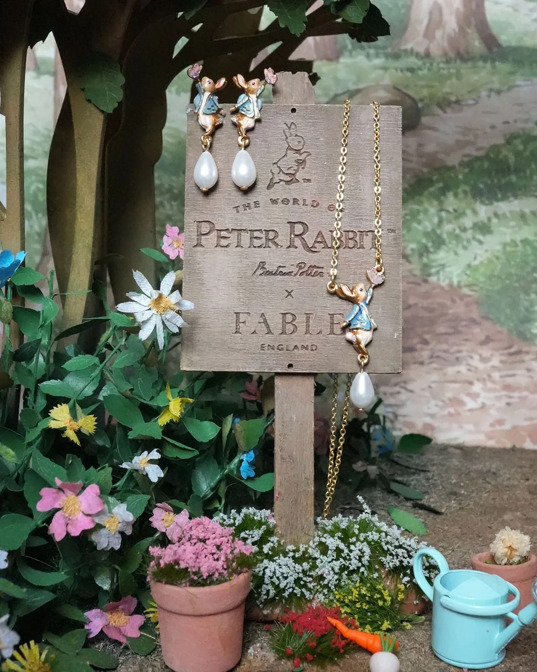 英國代購-Fable England x Peter Rabbit Butterfly Pearl Drop Earrings