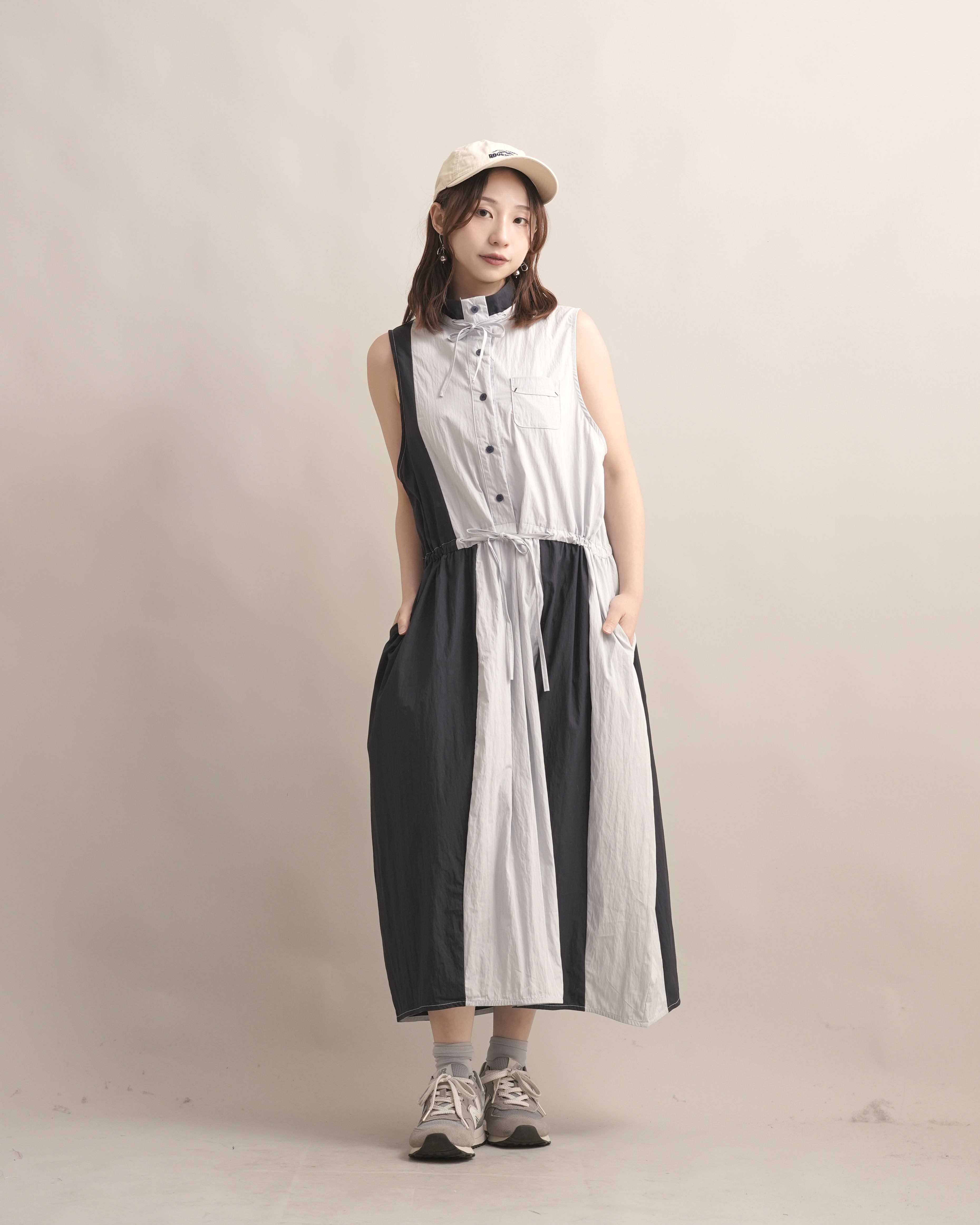 060238 小眾設計款! 拼接背心洋 - 黑藍