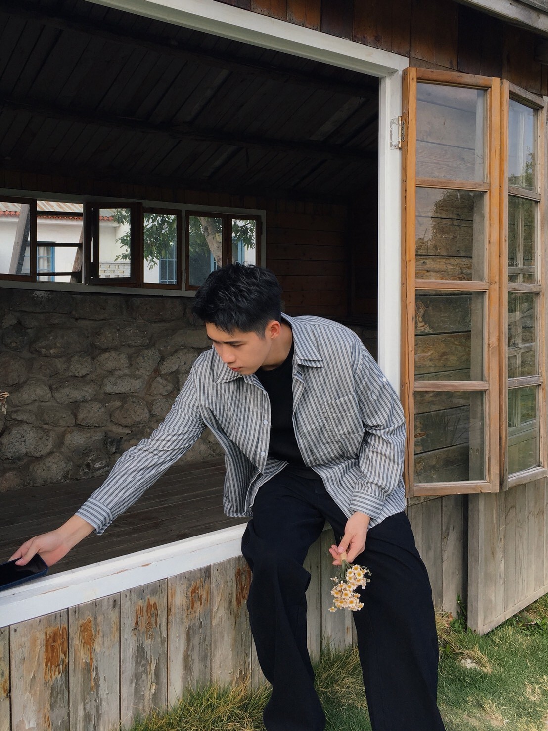 日常條紋假兩件襯衫/黑條紋