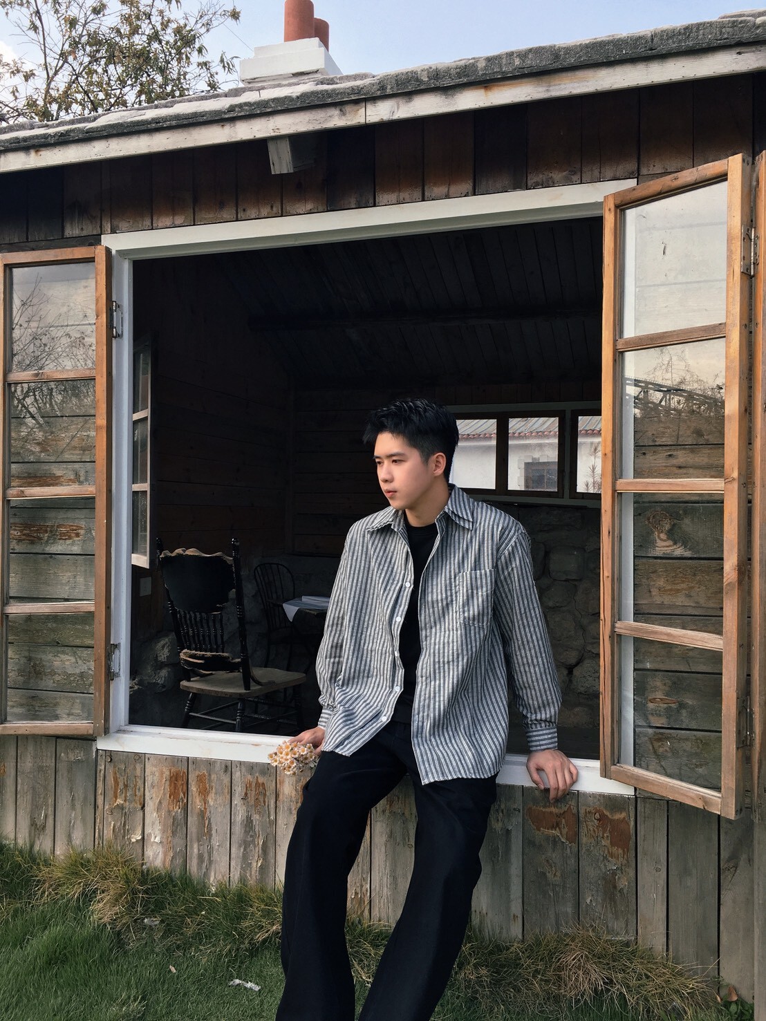 日常條紋假兩件襯衫/黑條紋