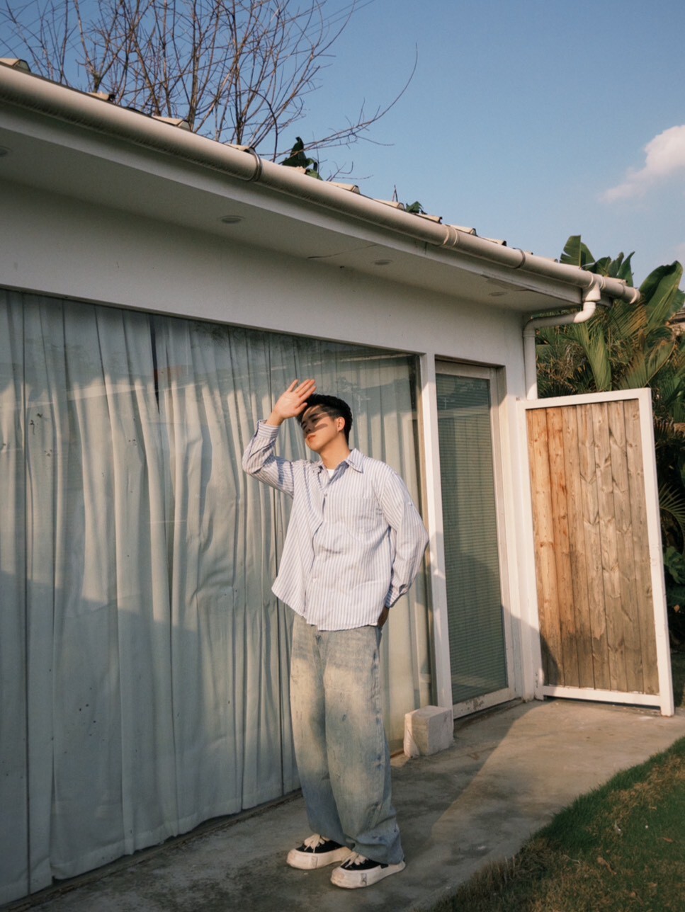 日常條紋假兩件襯衫/藍條紋