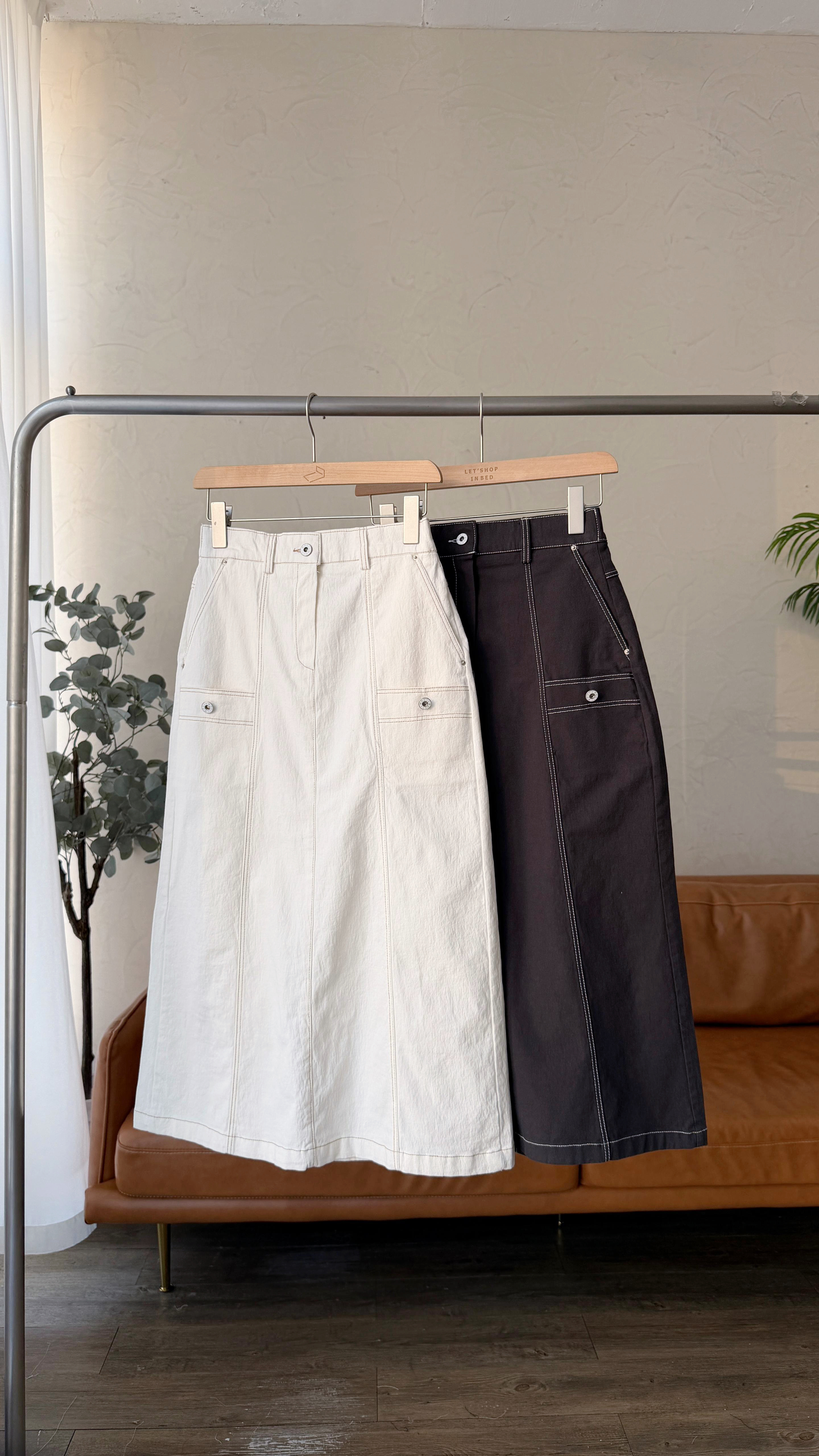 KR512 春夏必備薄彈性扯布直筒長裙-2色