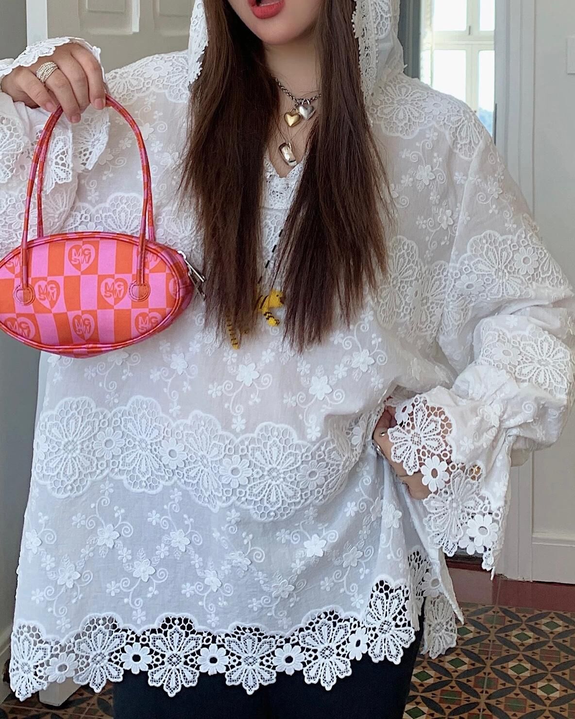 設計師家連帽雕花蕾絲休閒長板上衣