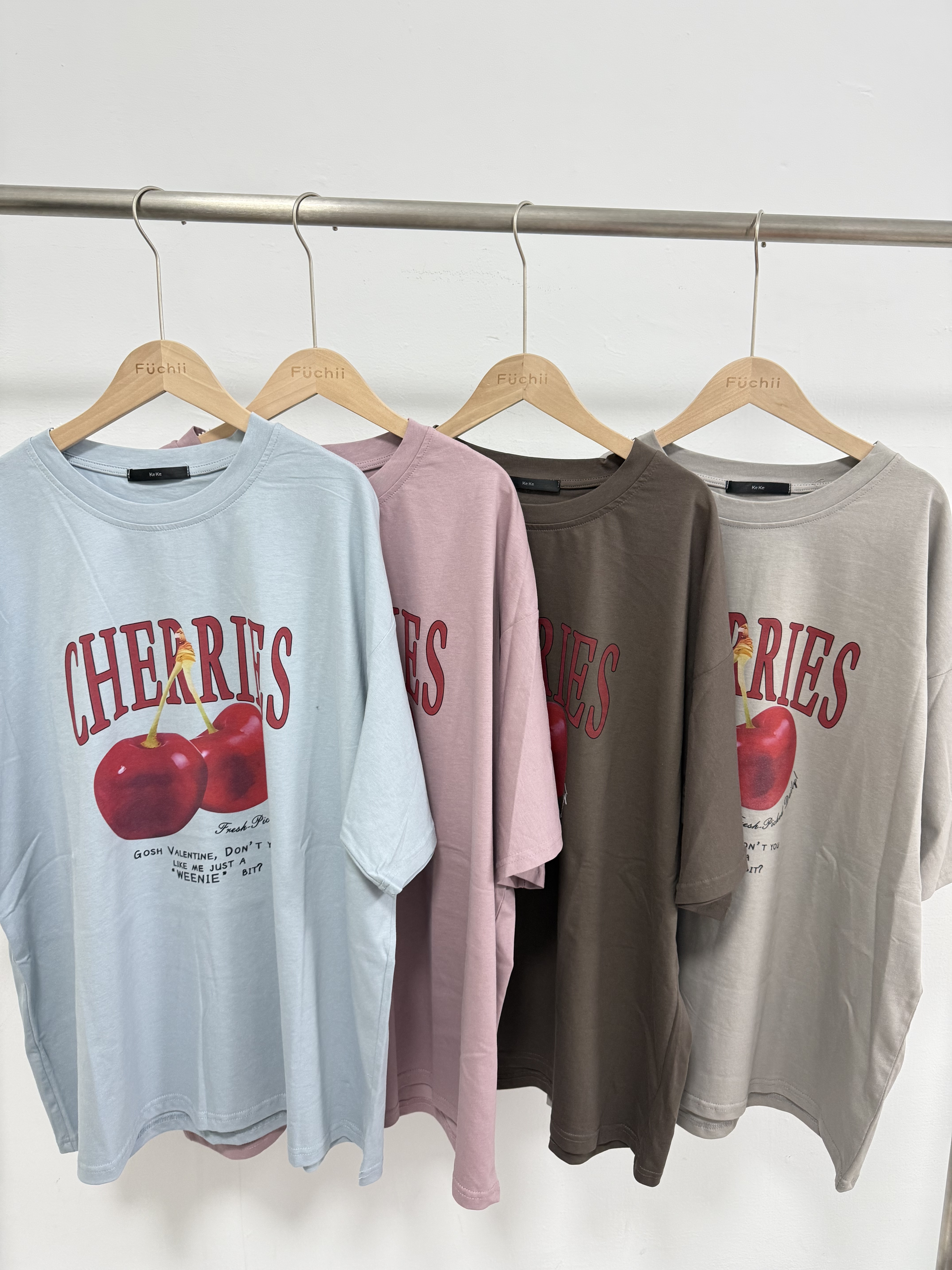 B06英字櫻桃短袖大T