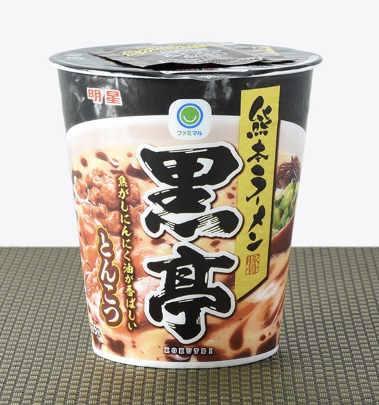 【期間限定】JP 熊本黑亭 焦香黑蒜油豚骨拉麵 100g 7931 TK260322