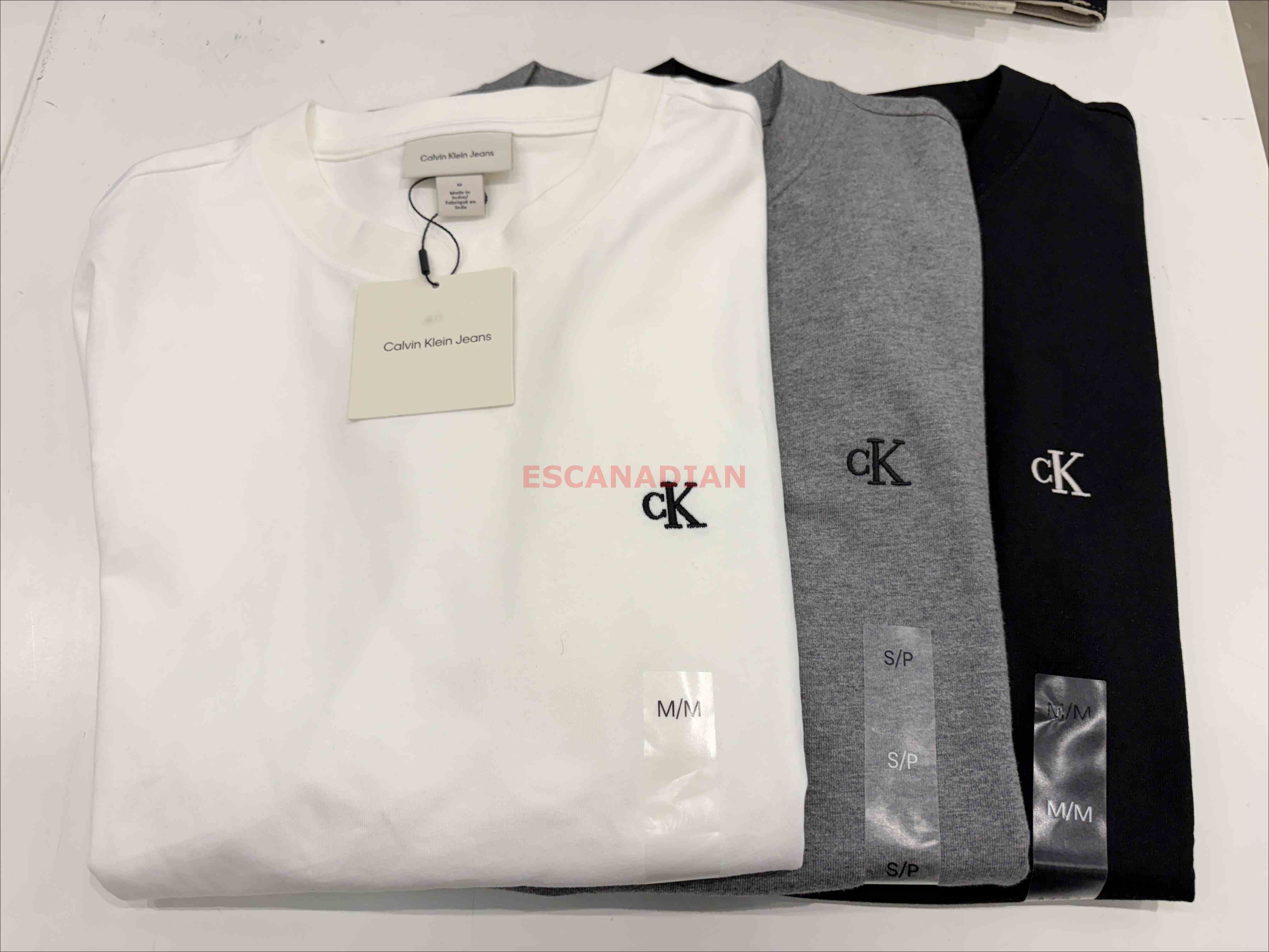 CK 男大人 BTS征國同款 經典款 小厚磅 電繡小標 寬版 短TEE (3色)