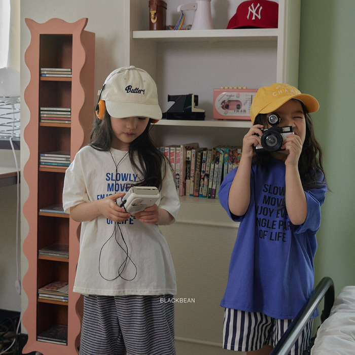 正韓夏BLACKBEAN 嫩嬰/小童兩色字母日常上衣