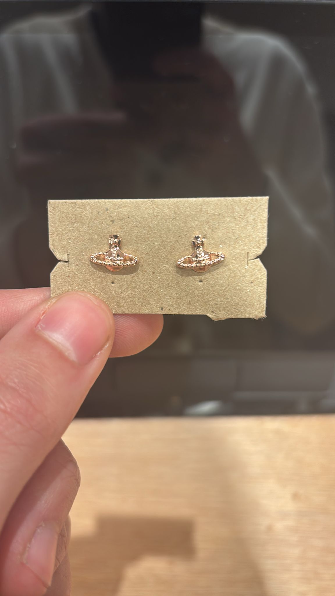 LYS01487 Vivienne Westwood 經典土星玫瑰金耳環