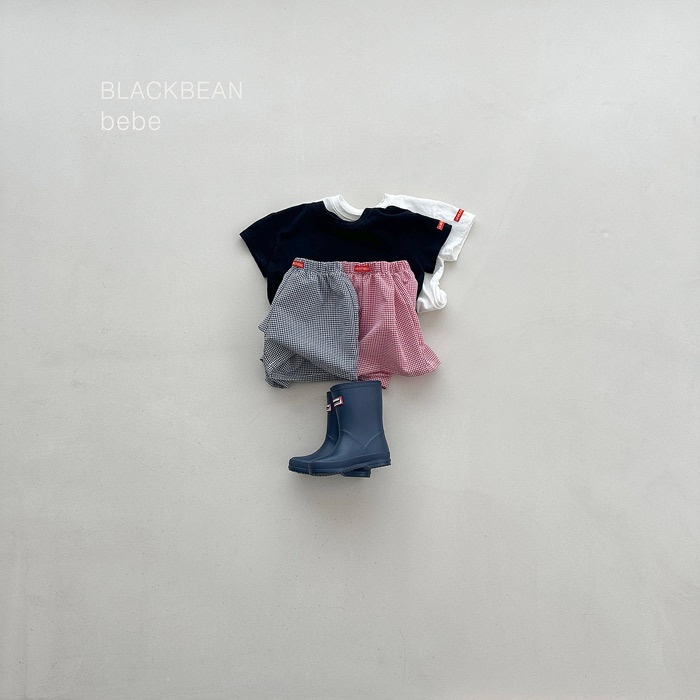 正韓夏BLACKBEAN 嫩嬰兩色黑白上衣格子褲套裝