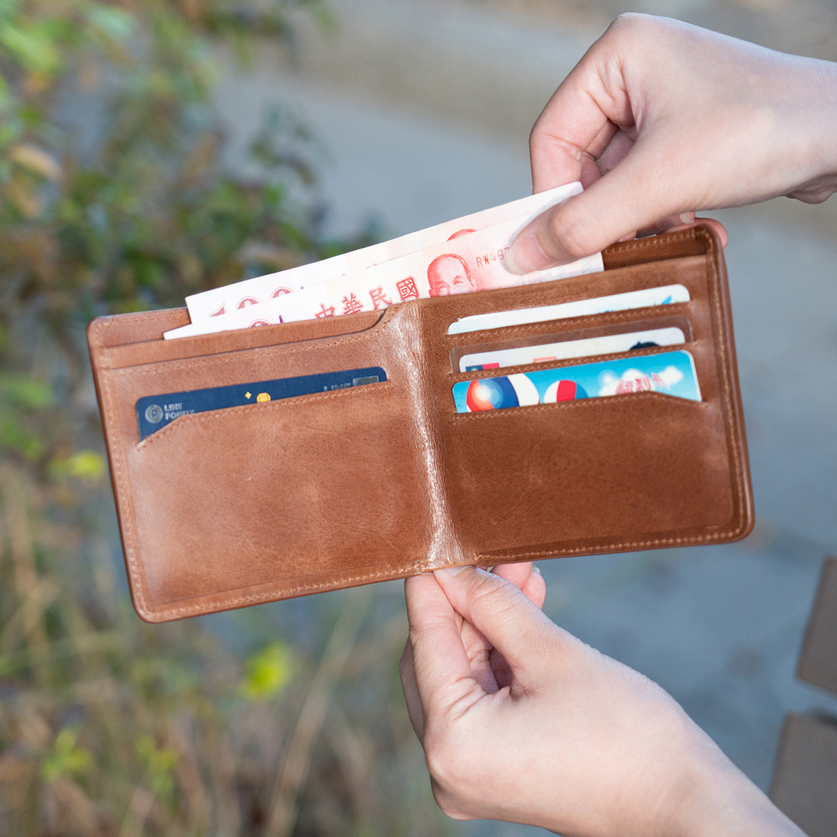 多卡位經典短夾-兩色(2254)