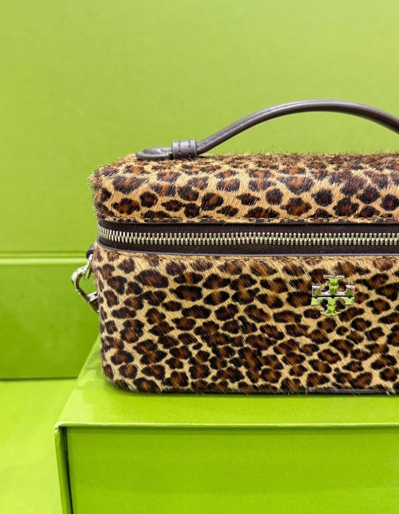 【預購】 Tory Burch K03219002 手提化妝盒鍊袋