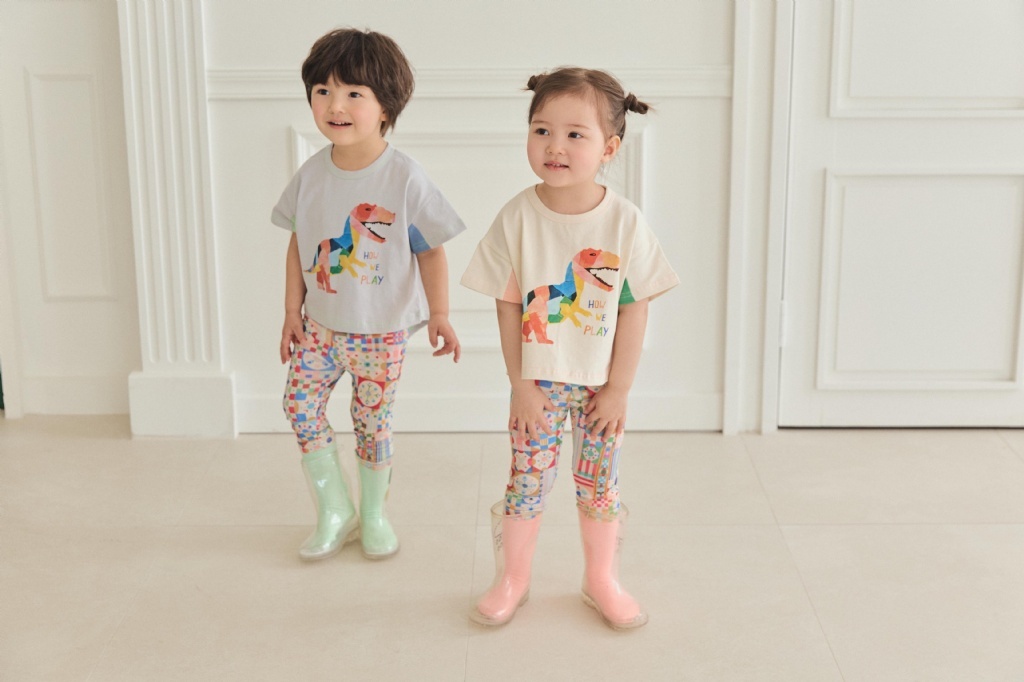 正韓夏mimico 四色童趣感彩色七分內搭褲