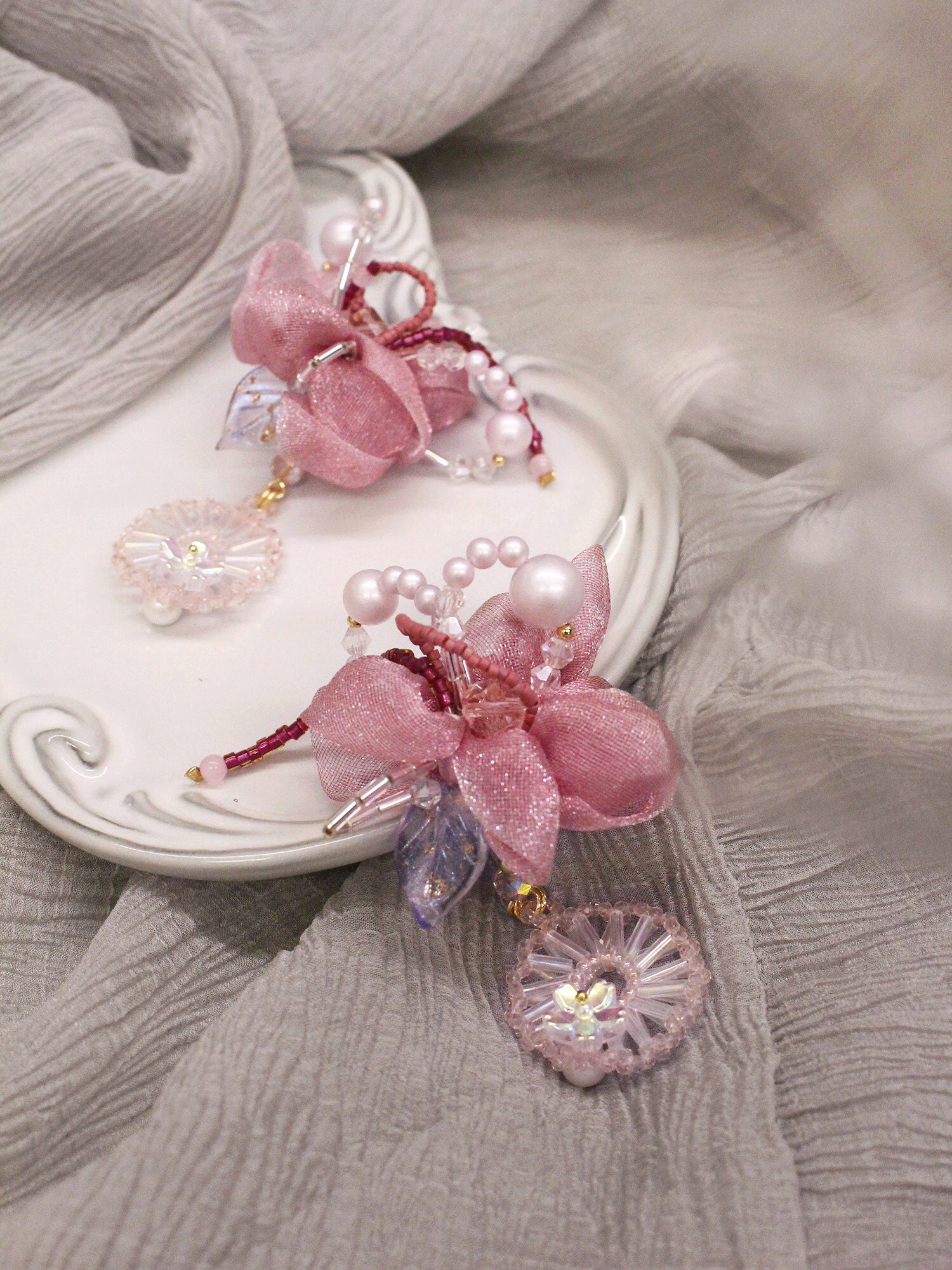 櫻樹共織。MUCHAT手作14KGP透紗珍珠花純銀針耳環