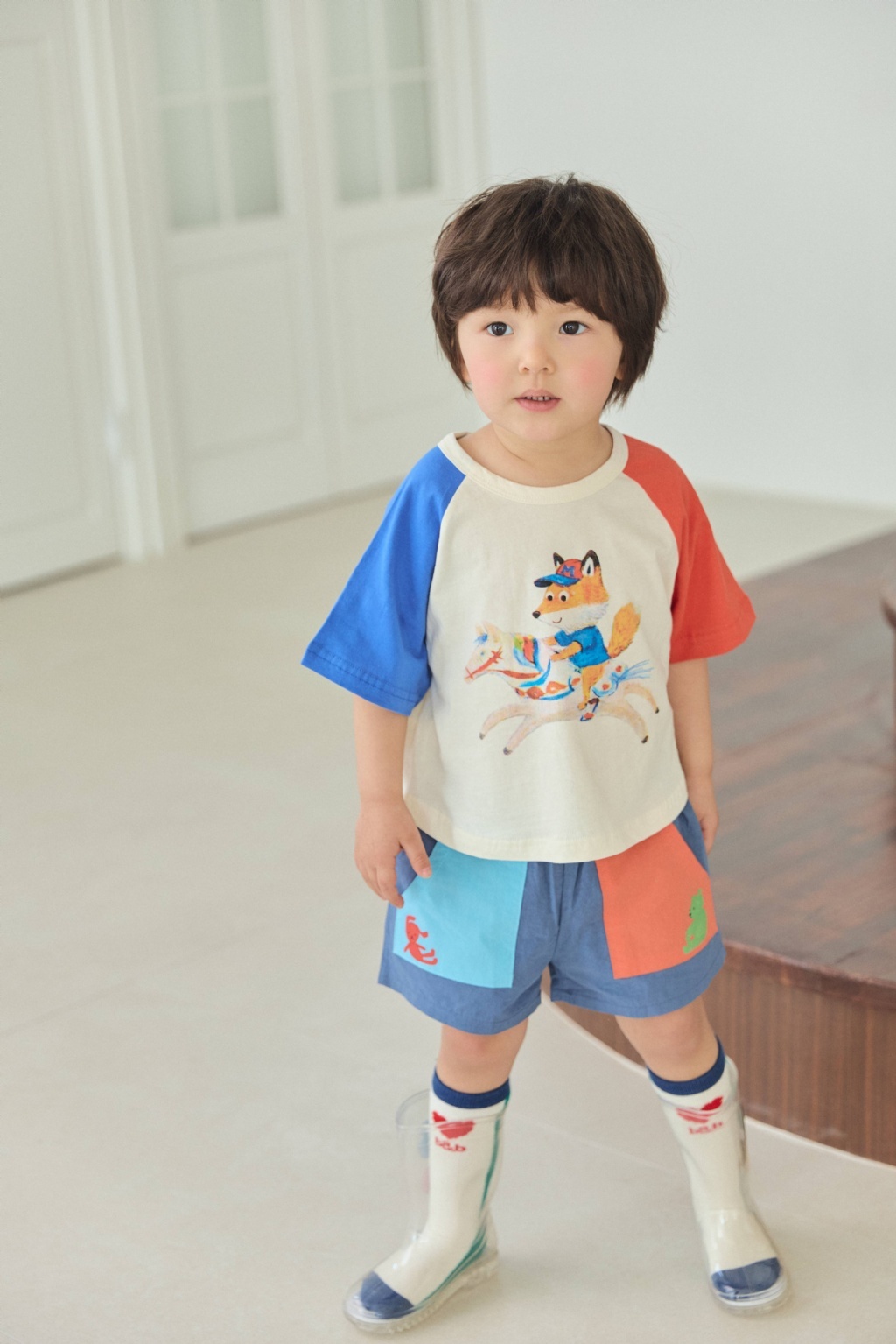 正韓夏mimico 兩色獅子/狐狸拼袖上衣