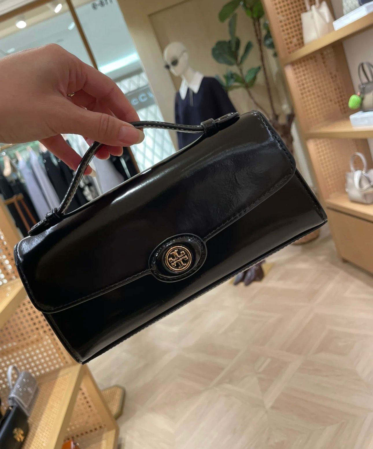 【預購】Tory Burch K03219008 MINI ROBINSON 斜揹包