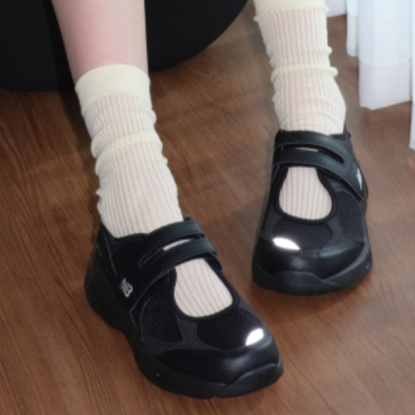 【OWN】New Balance Breeze 瑪莉珍鞋 黑色 MARY JANE 運動 涼鞋 魔鬼瞻 機能 皮革 透氣網布 女鞋 SD2202BS2 韓國限定