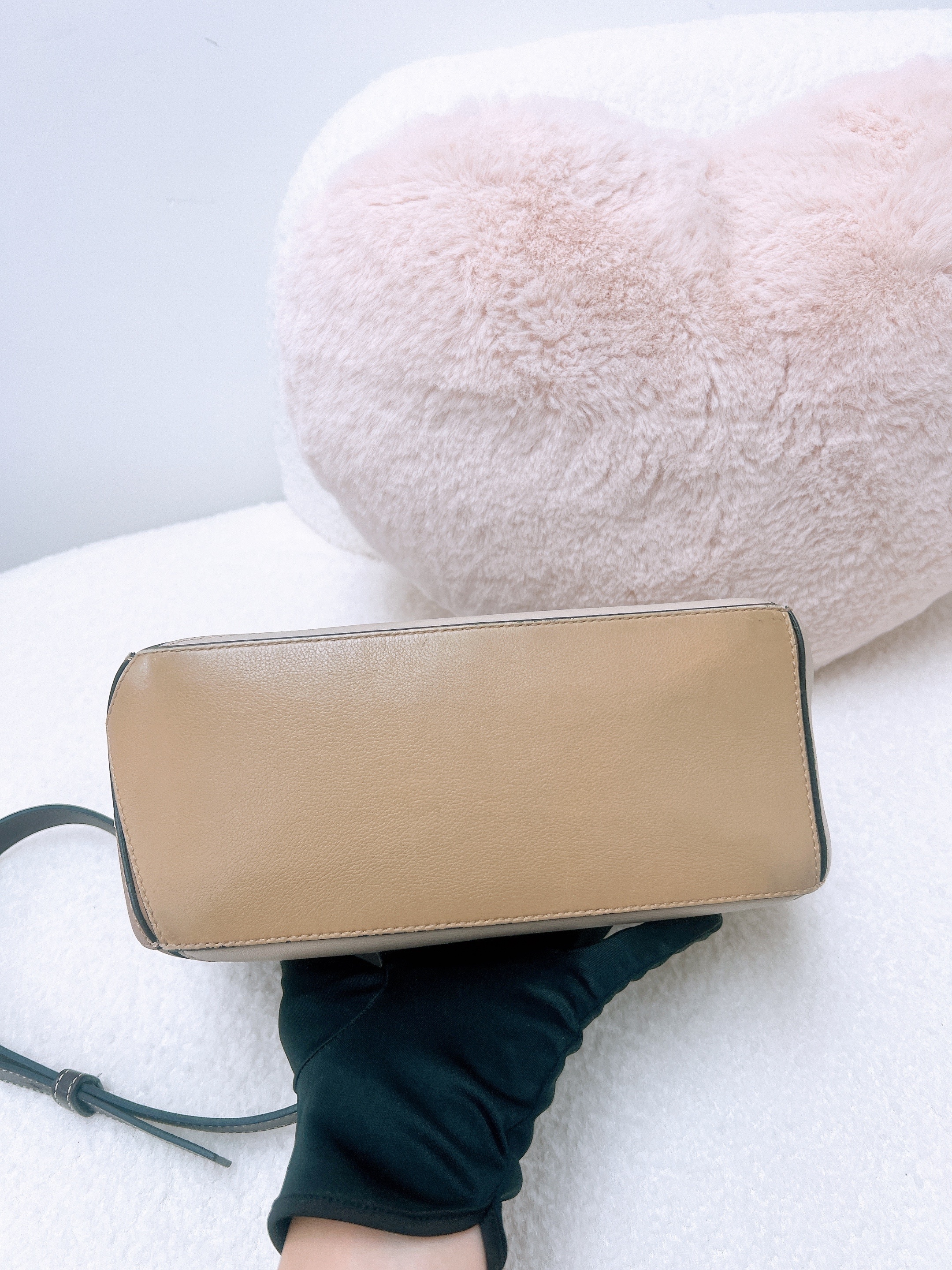 Loewe puzzle small (brown/beige)