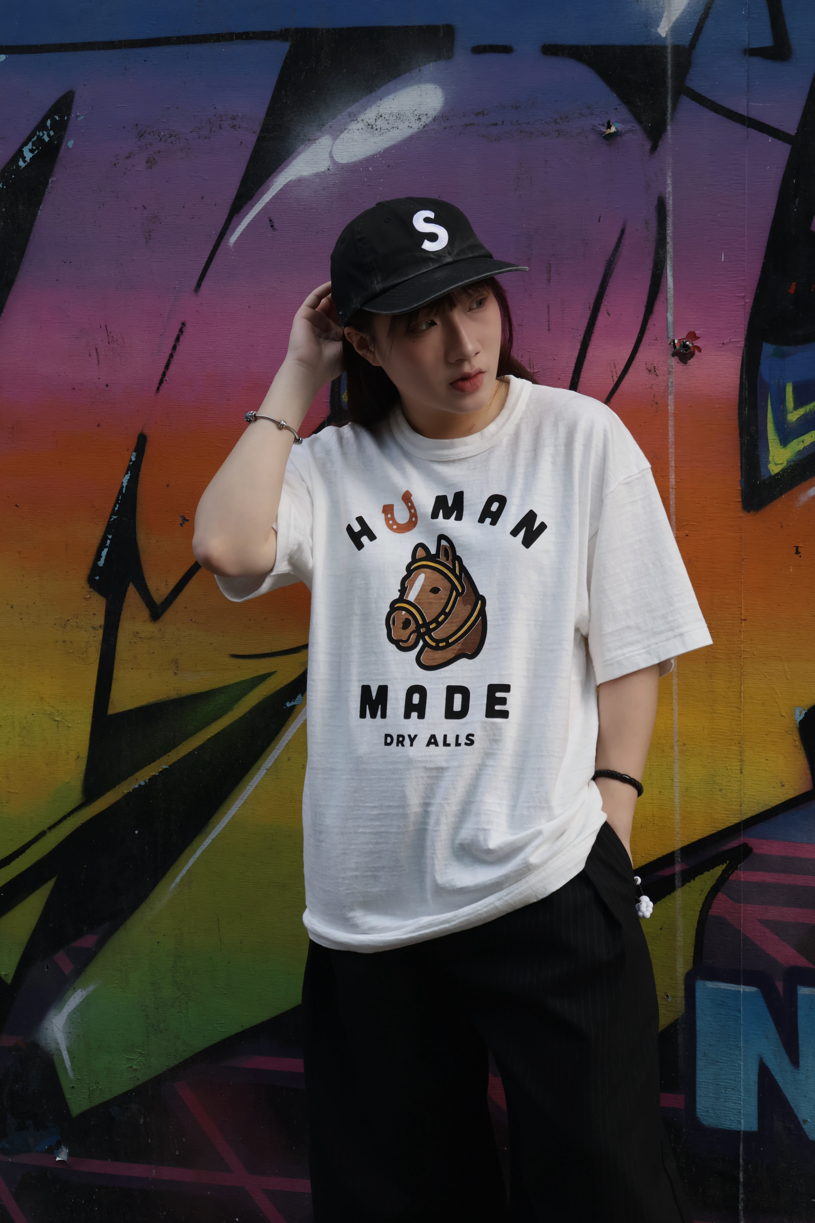 <快速出貨> HUMAN MADE GRAPHIC T-SHIRT 馬年限定短T 黑/白