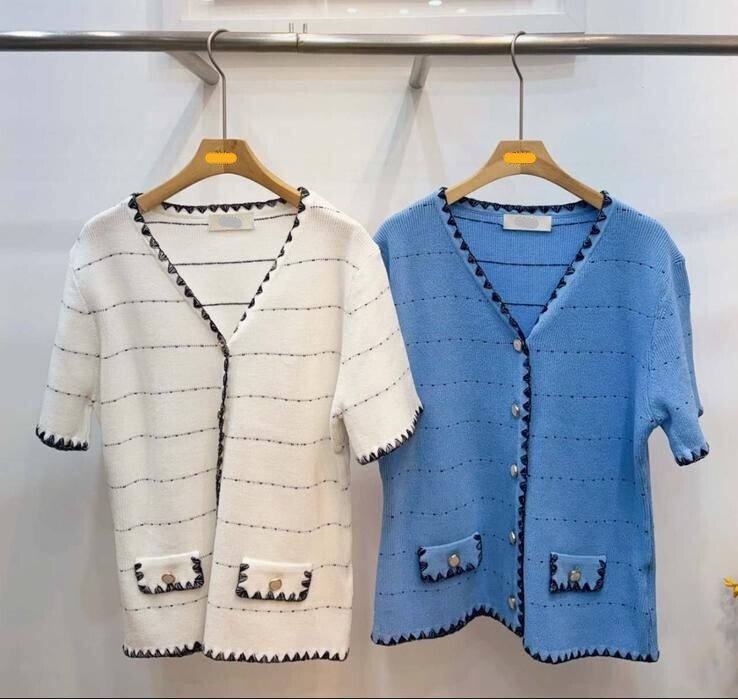 AB45 胸36-56 長23 $399 (一口價)