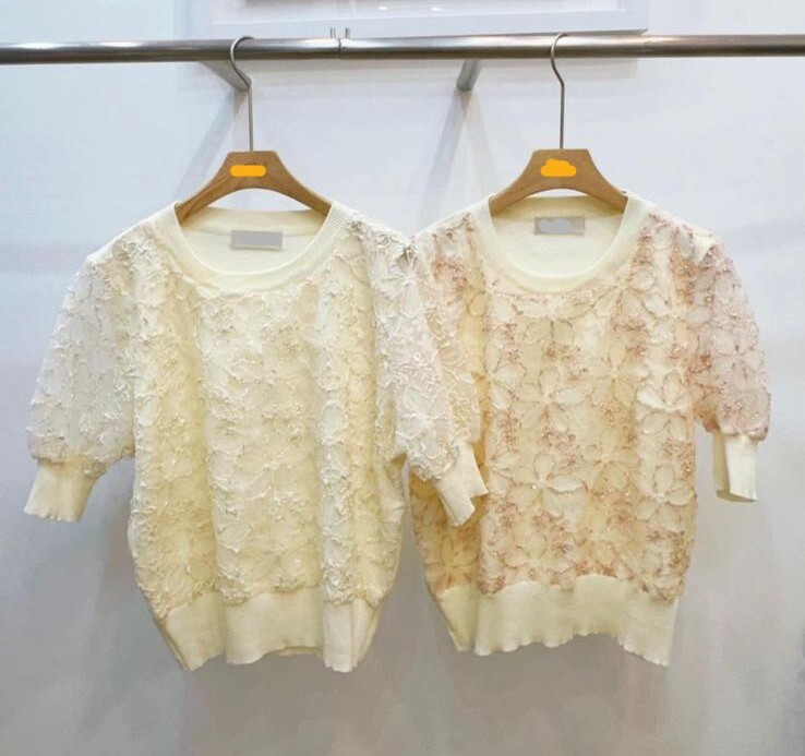 AB46 胸40-48長21 $399 (一口價)