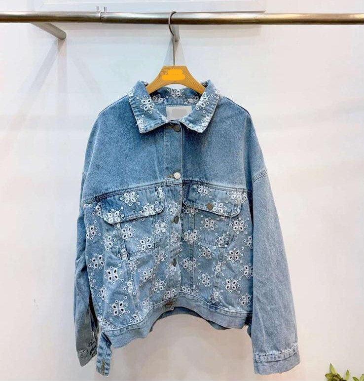 AB64 胸 48長23$499 (一口價)