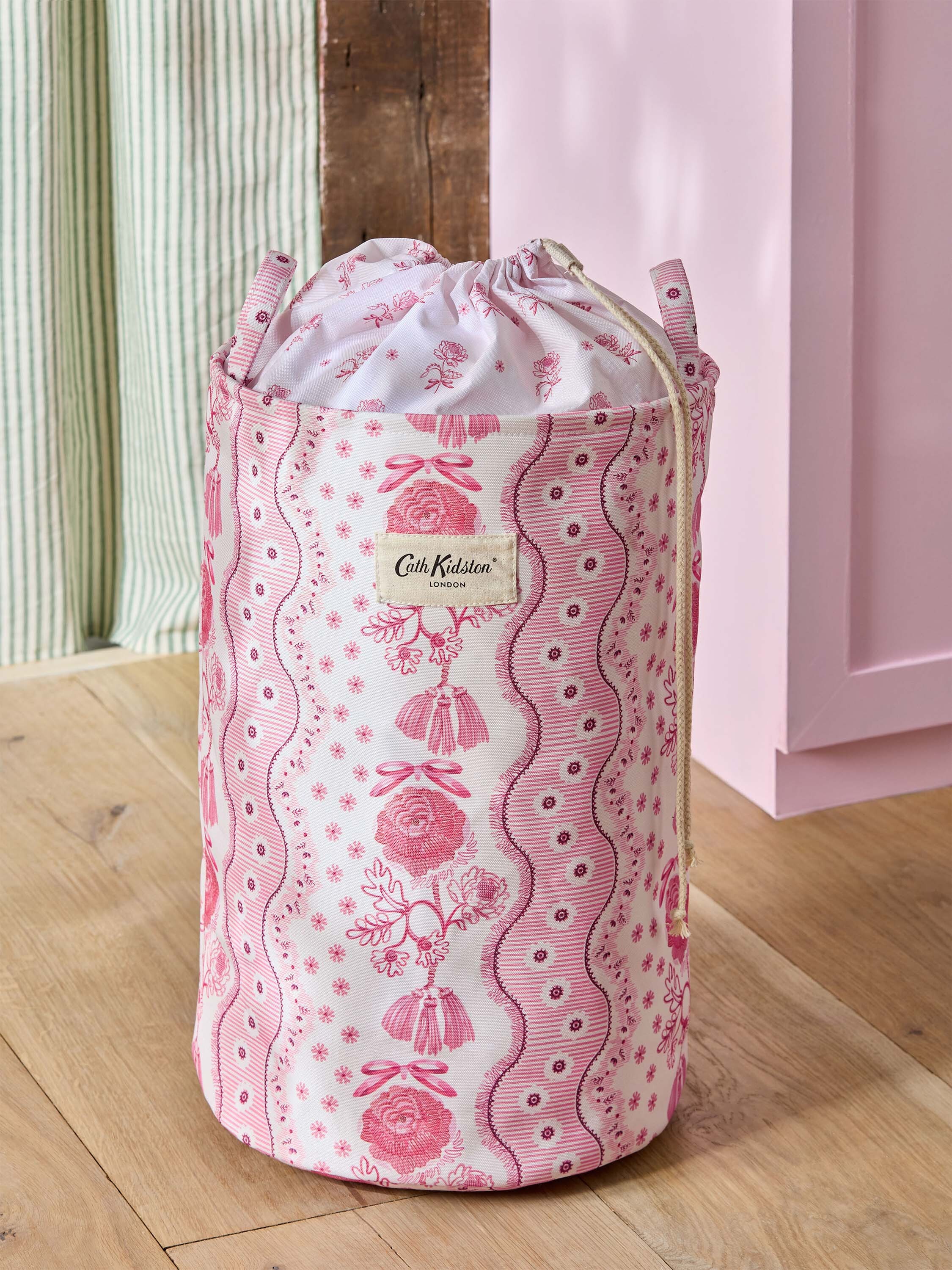 Spitalfields Silk 居家用品收納洗衣籃