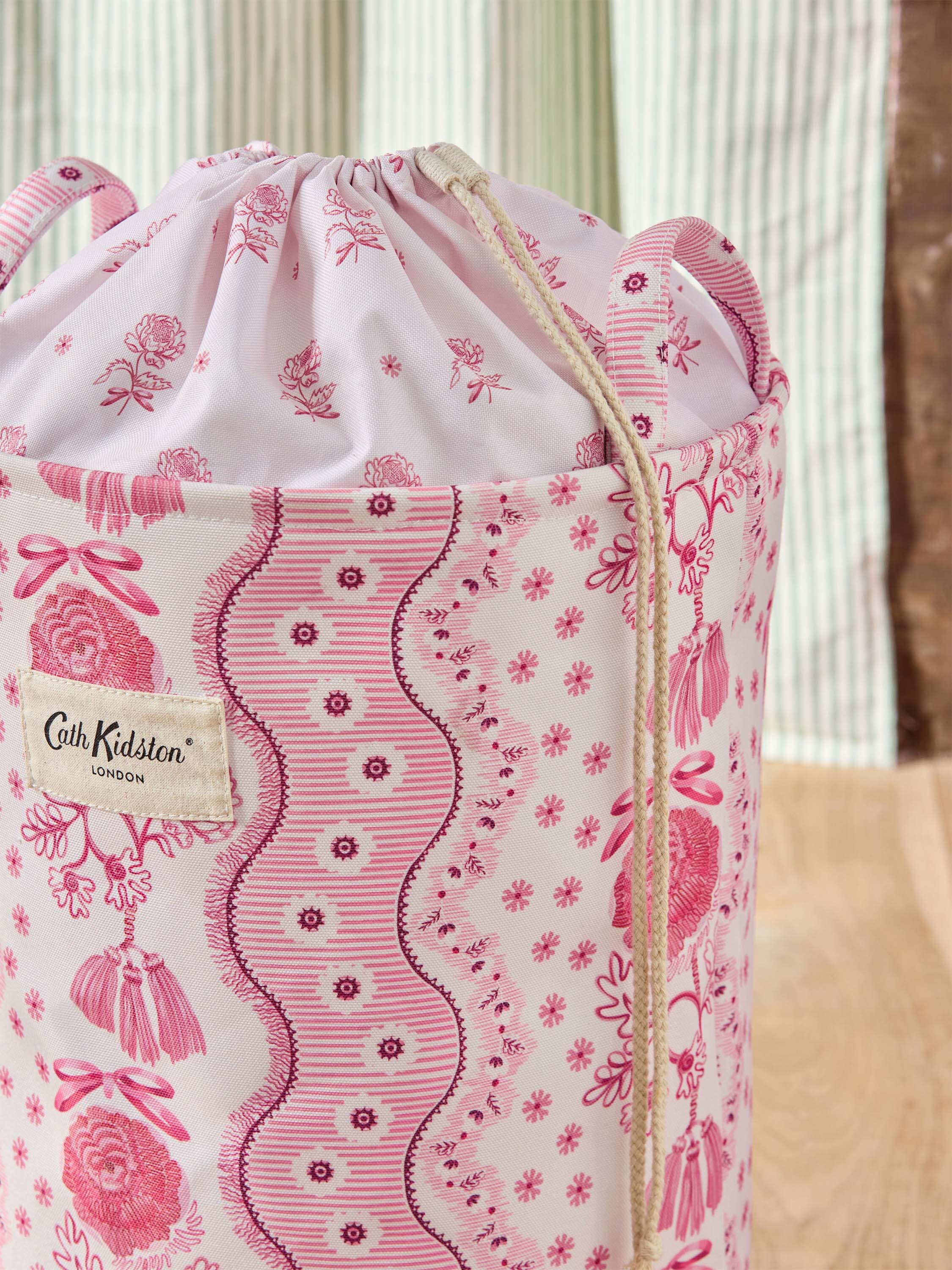 Spitalfields Silk 居家用品收納洗衣籃