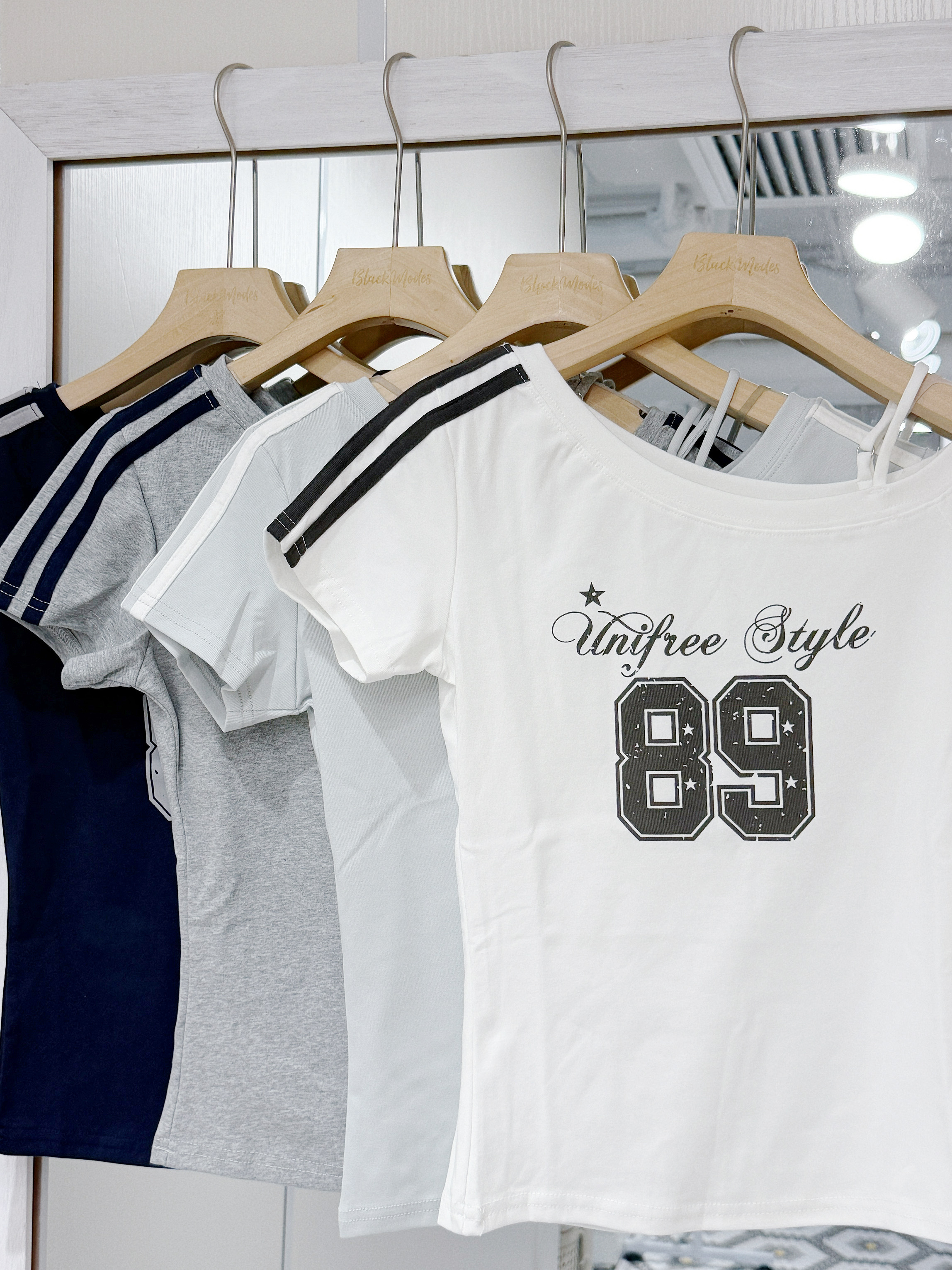 T1341｜青春夏日配色 .☘︎ ݁˖ Vintage Style 89單吊帶短袖上衣