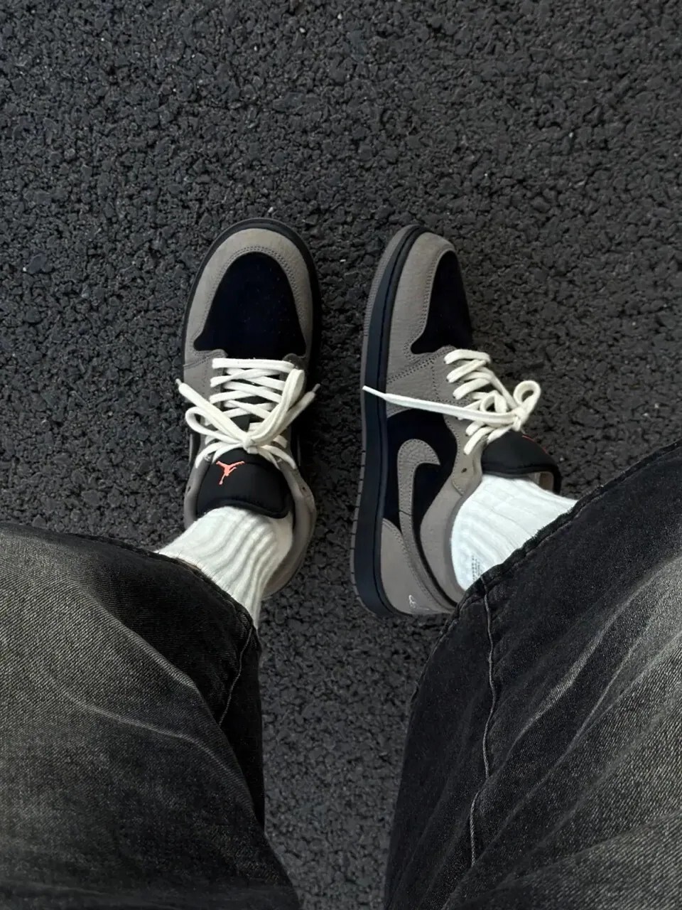 NIKE AIR JORDAN 1 LOW SE 摩卡棕黑 AJ1 小倒勾 男 IB7109-005