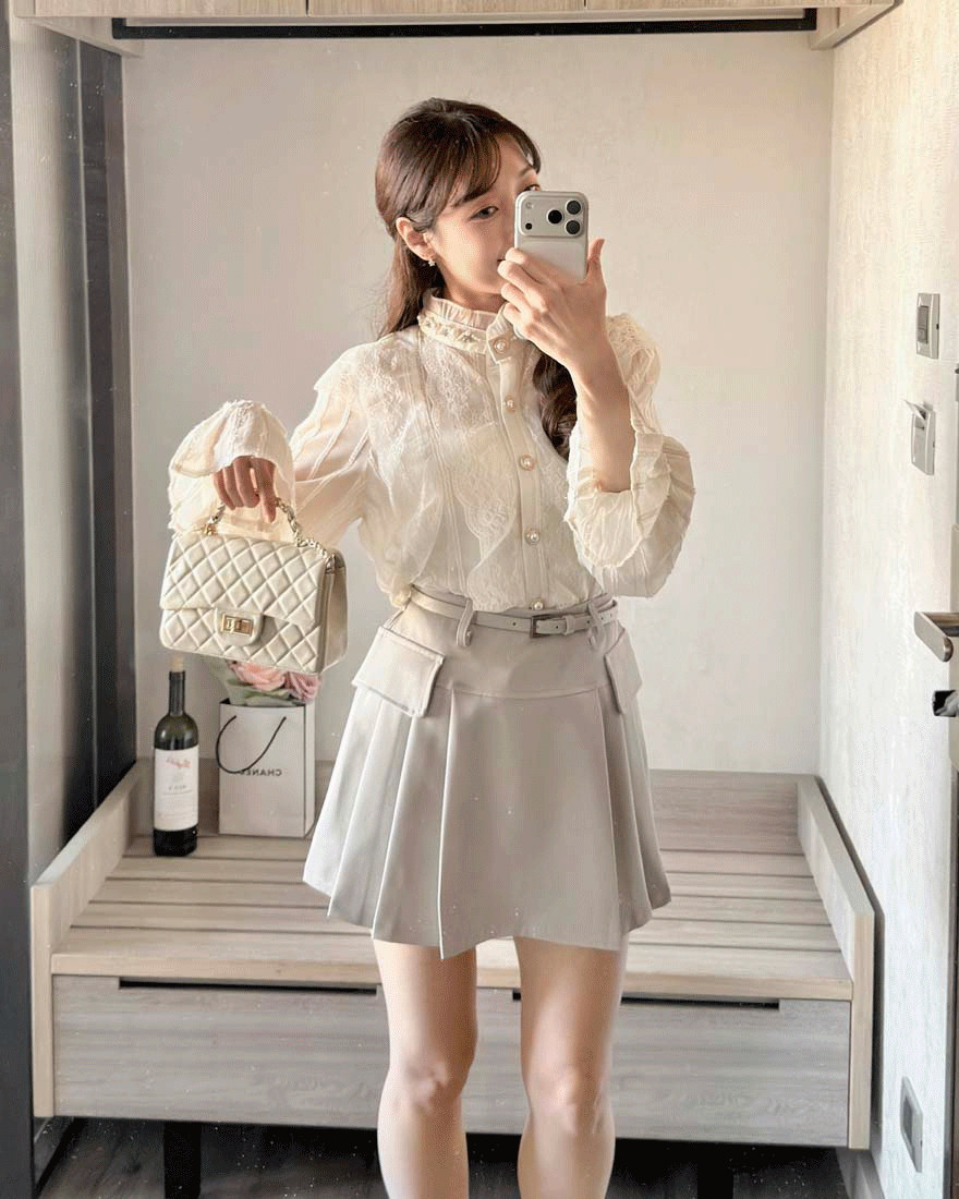 LINA LINA俏麗美學翻蓋造型百褶褲裙附腰帶-淺灰杏