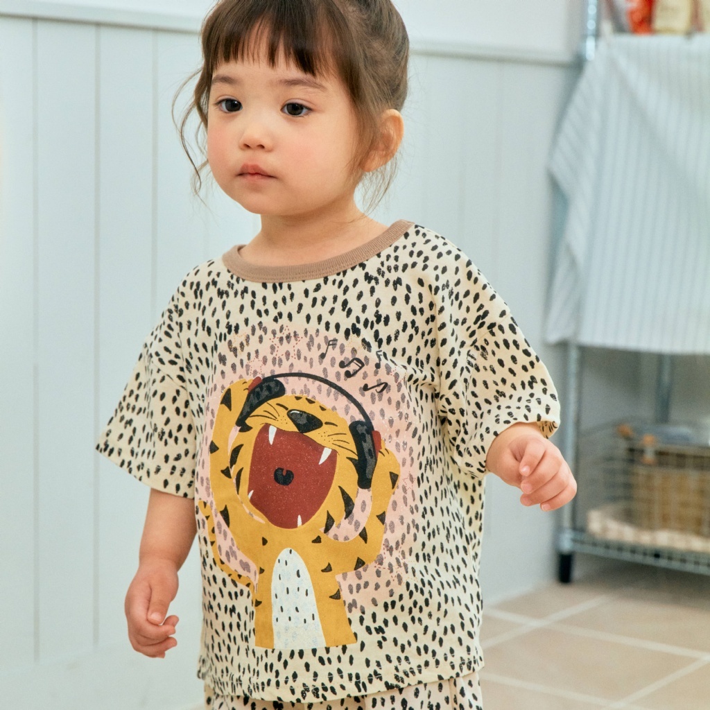 韓國🇰🇷1stblue 斑點花豹短袖T恤(5-15)