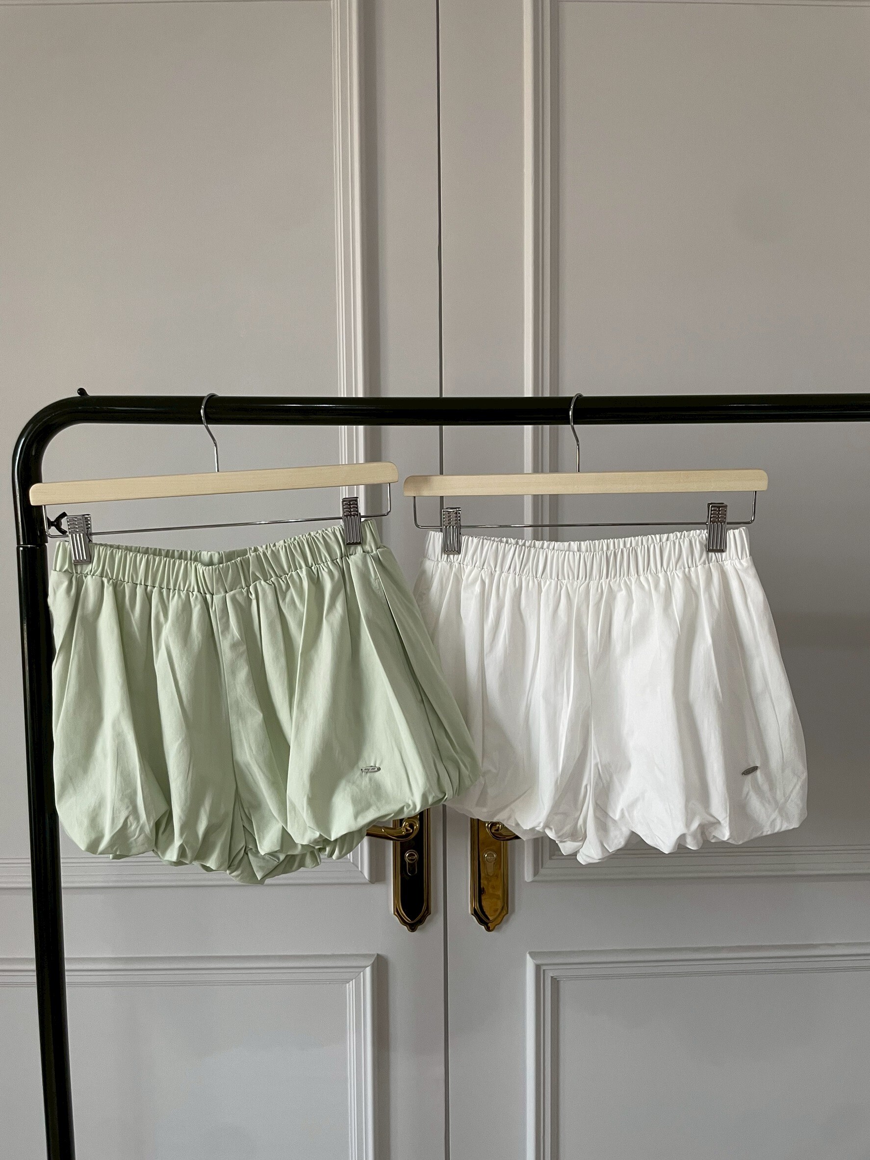 #AM30 空氣感澎澎短褲(白/綠)