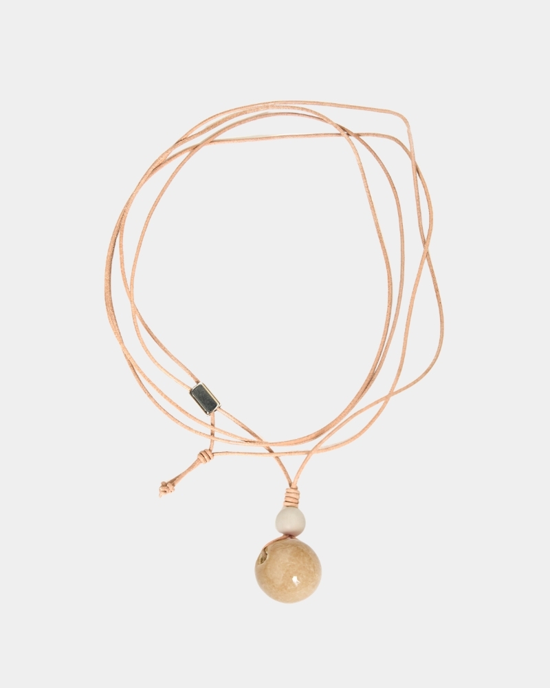 m's braque - LEATHER CORD CERAMIC&WOODS NECKLACE / BEIG