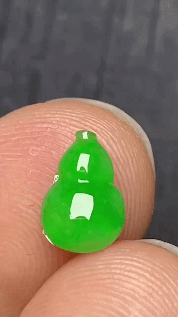 31541 翡翠高冰陽綠葫蘆