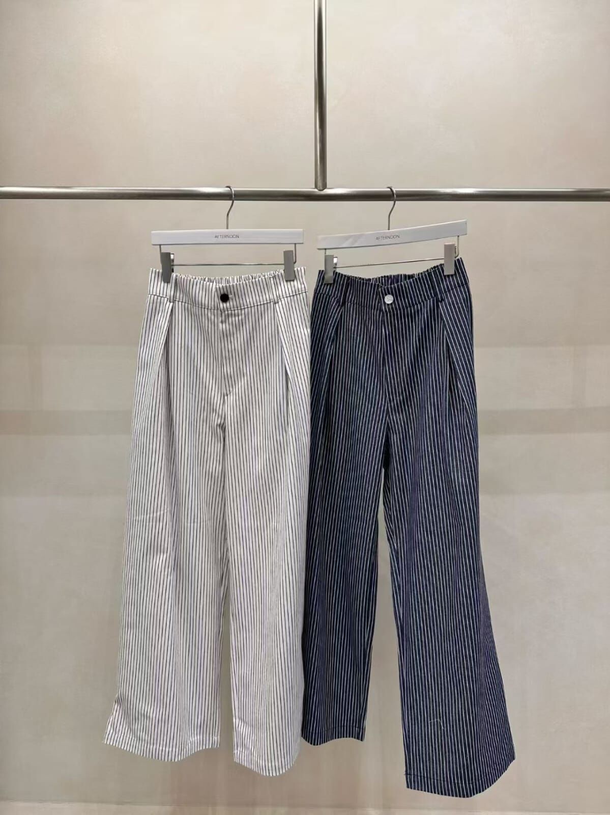 AF6011 內摺條紋擴腳褲