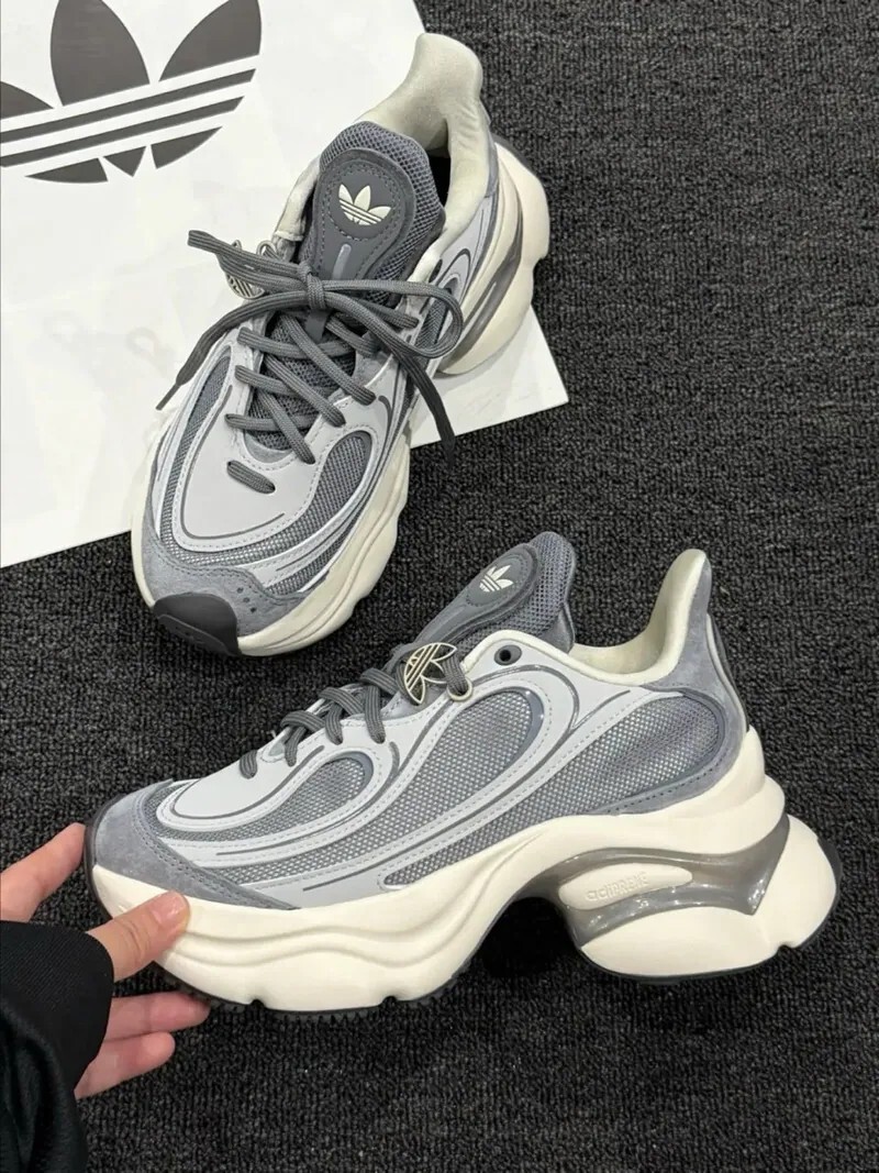 ADIDAS OZVENUZ 水泥灰 老爹 蝴蝶鞋