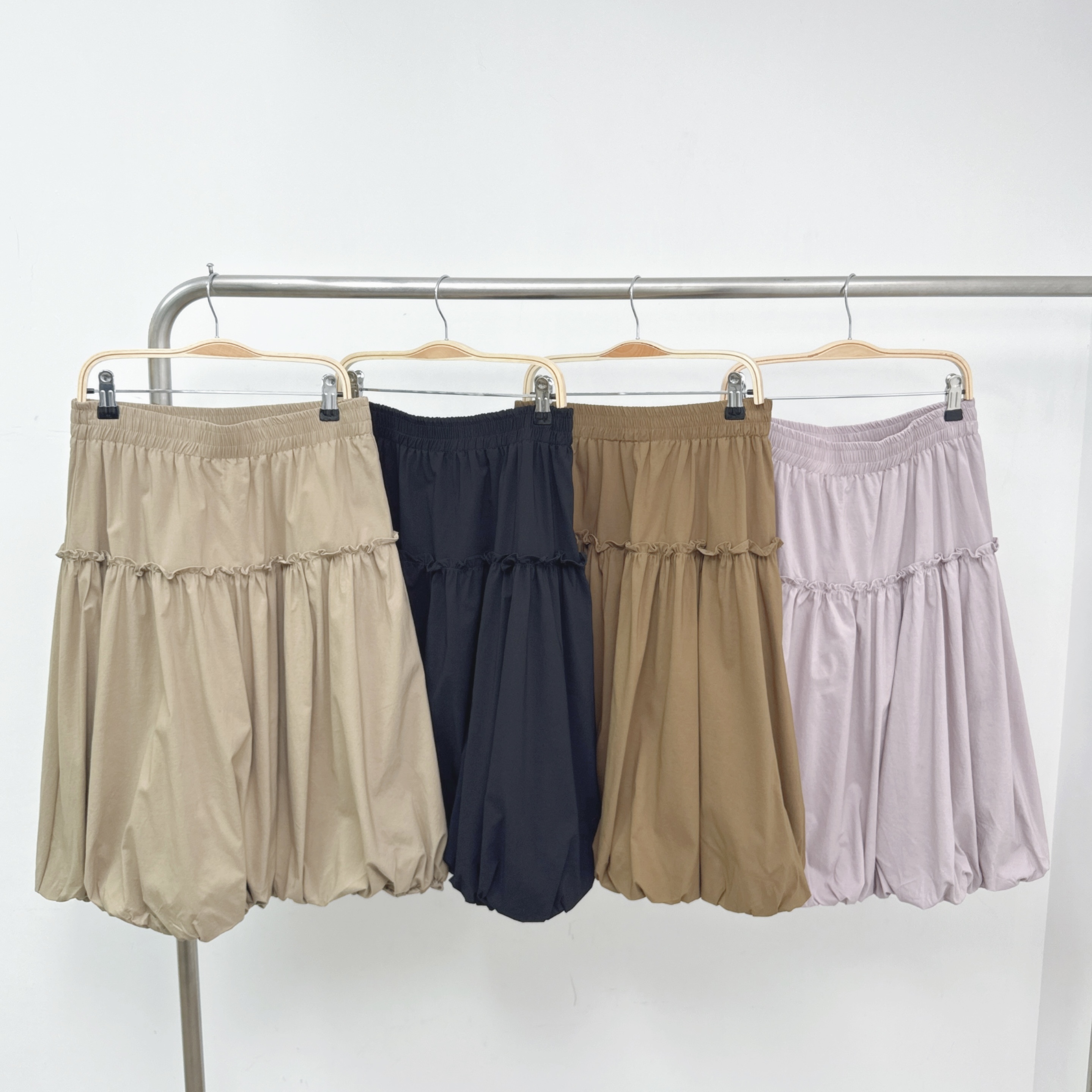 【預訂】小花邊泡泡橡筋腳快乾彈力布中裙 (C10-C13)