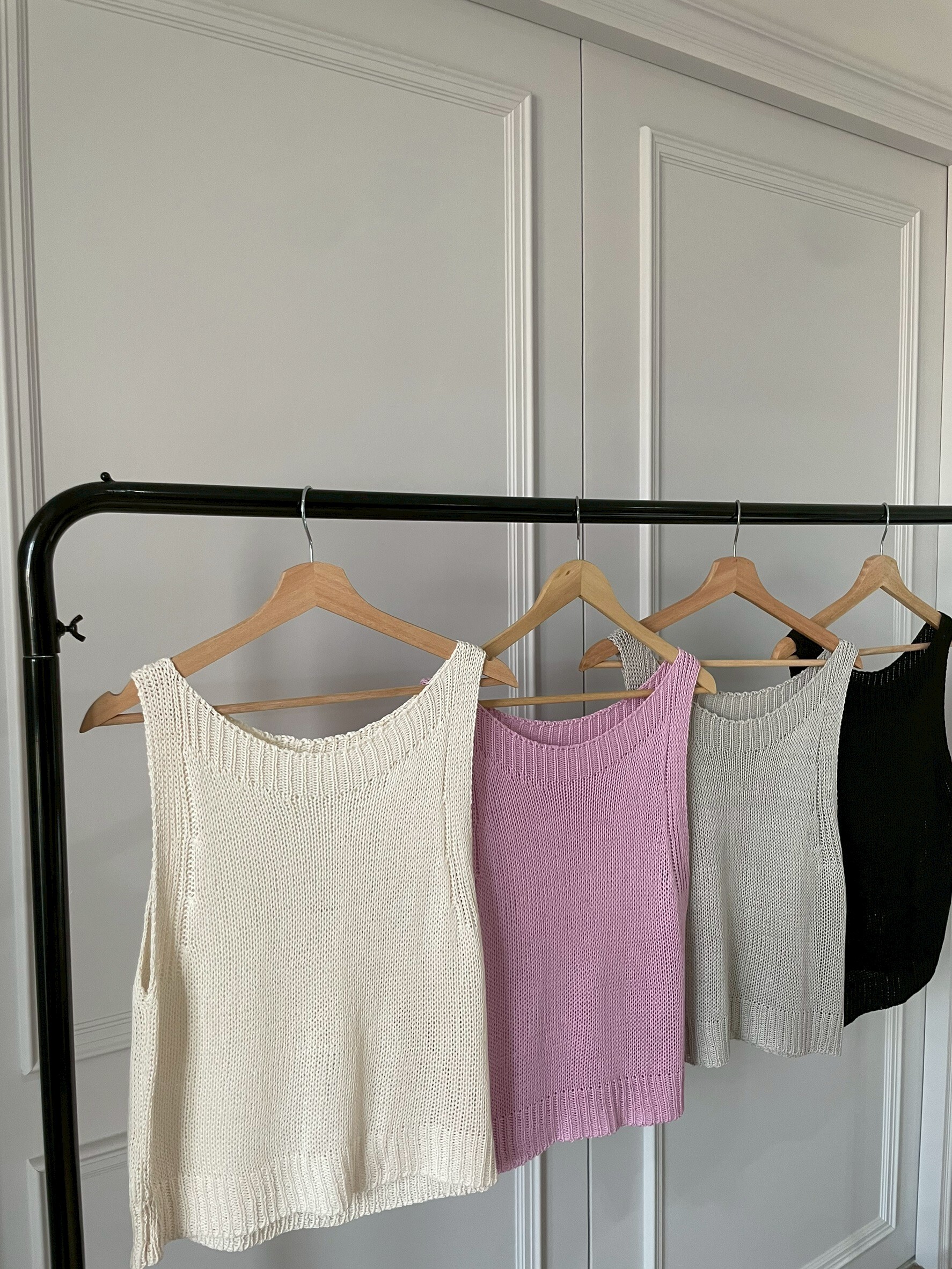 #AM60 傘狀鉤織背心(黑/灰/粉/杏)