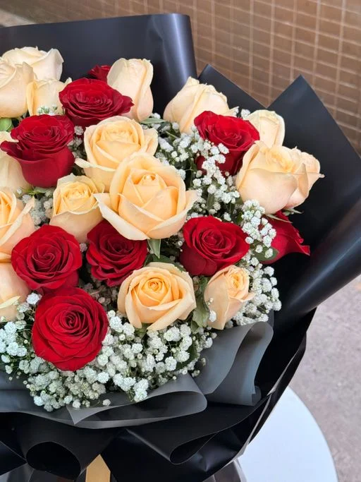 W -Loyal忠誠的愛-28枝(浪漫香檳)