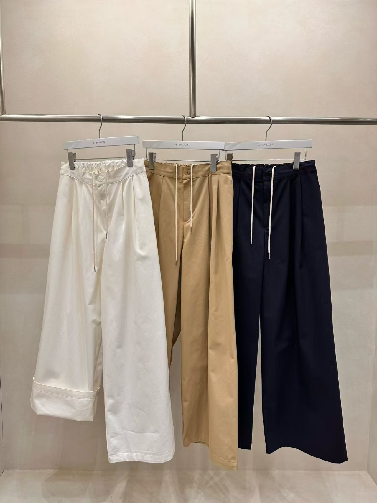 AF6015 抽繩壓褶擴腳褲