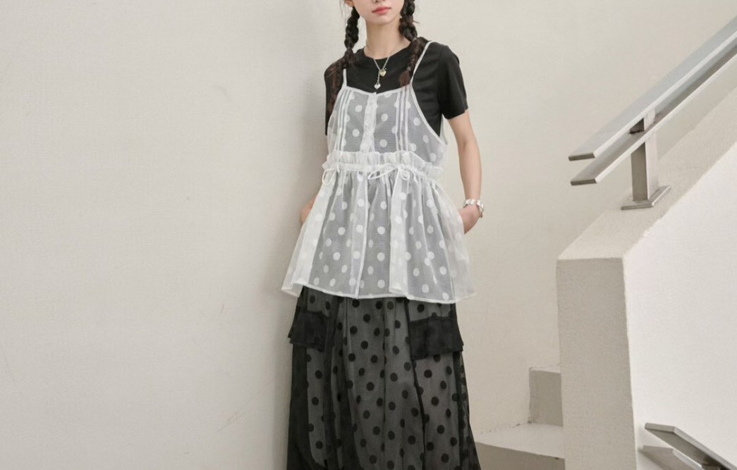 060403 點點透感吊帶背心 - 2 colors