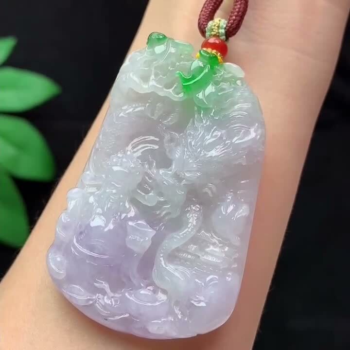 315328 翡翠春彩龍牌