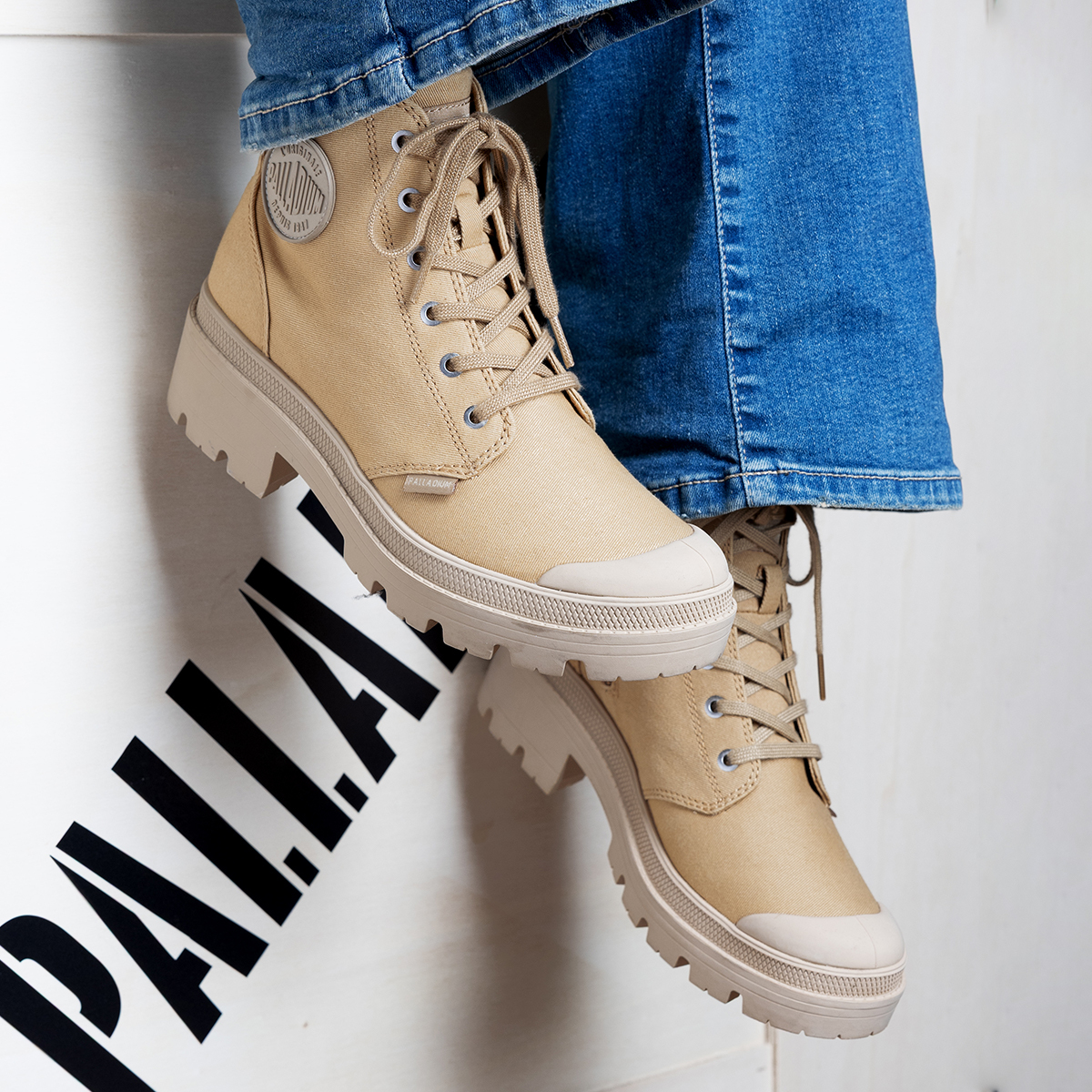 女裝 PALLABASE TWILL 厚底高筒鞋 靴