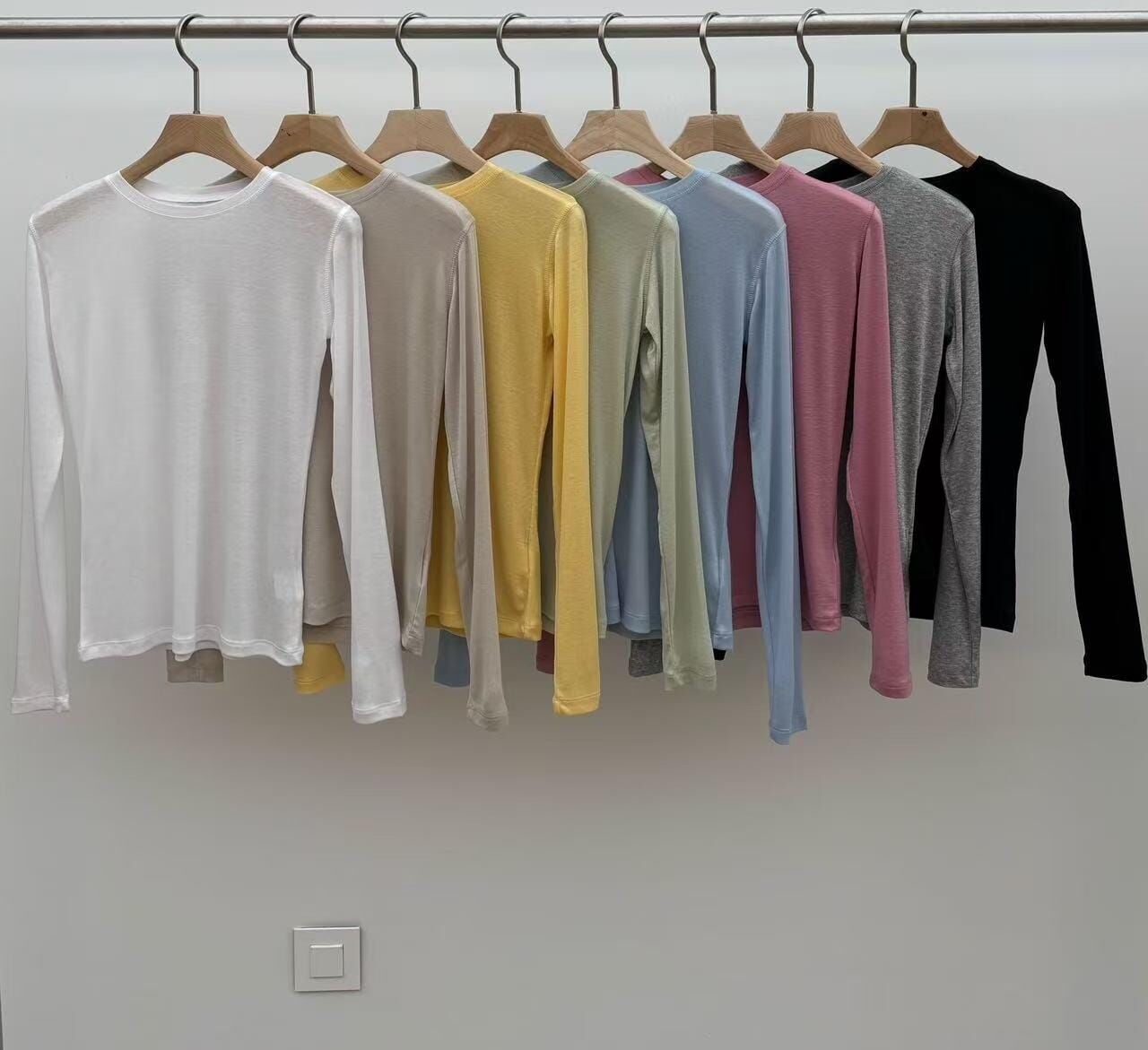 JU6032 基礎棉質圓領長袖打底