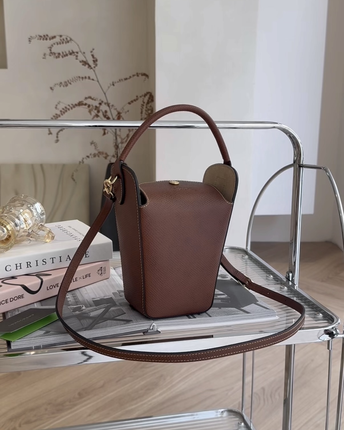 LONGCHAMP｜牛皮爆米花桶包 棕色