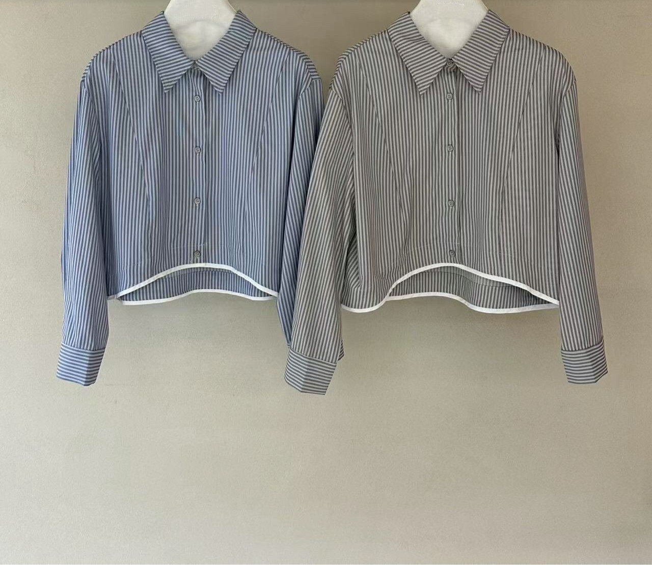 050713 條紋短版襯衫 - 藍色