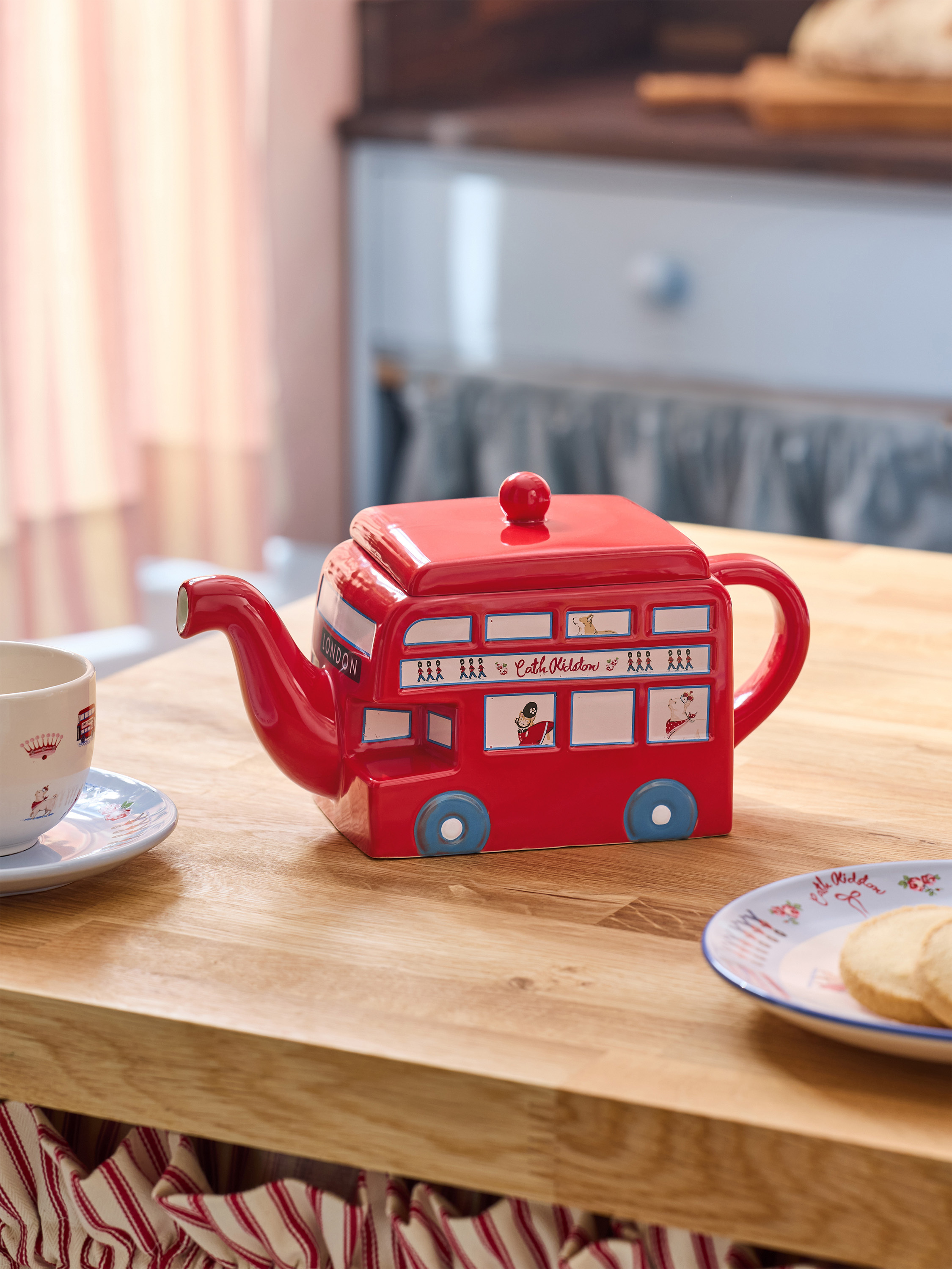 London Town 倫敦巴士造型茶壺1L