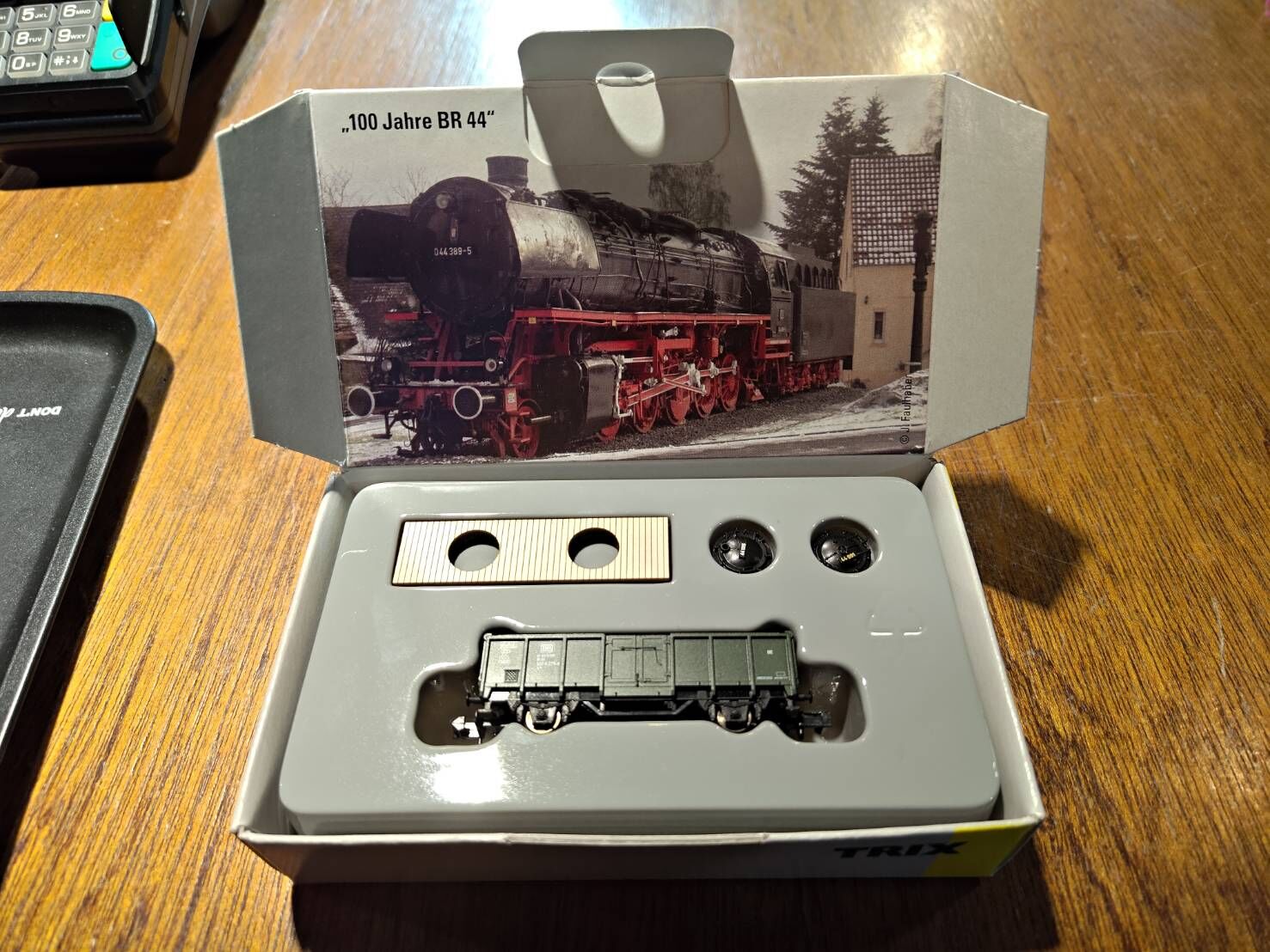 MiniTrix 15976 N Scale 2026 limited edition van