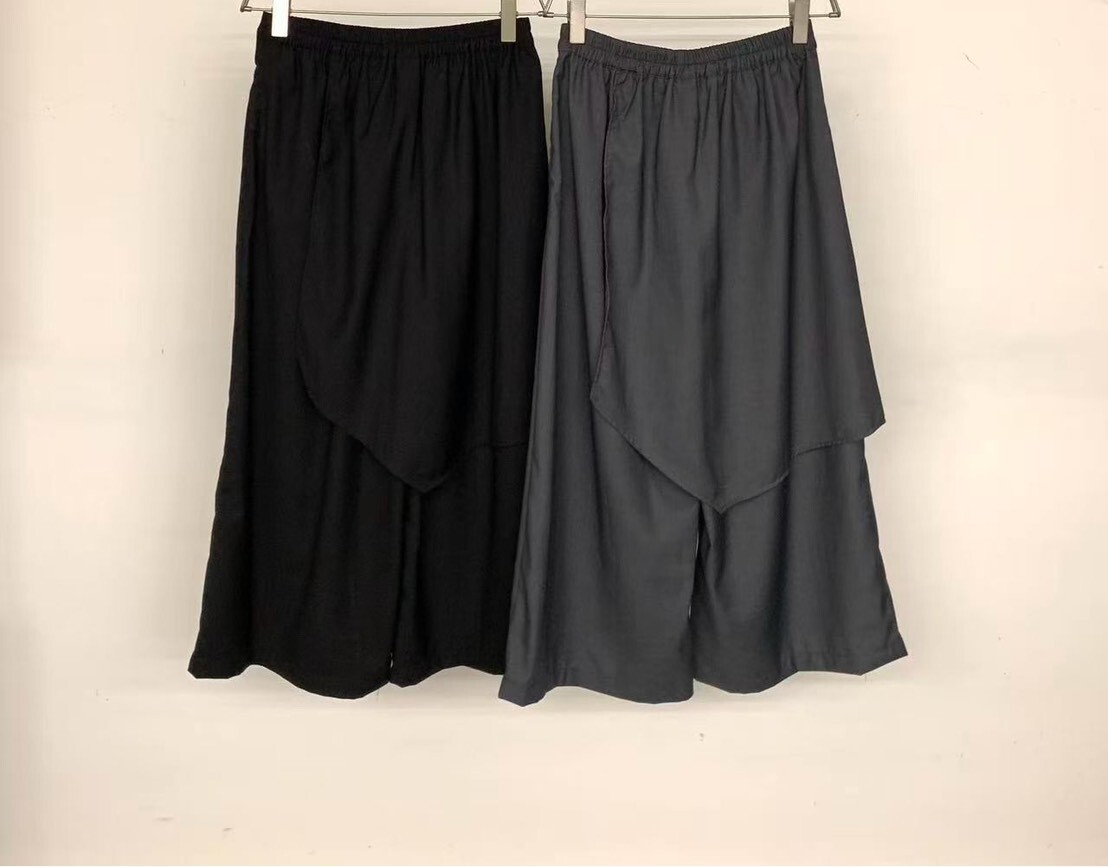 060411 多層次片裙寬褲 - 灰